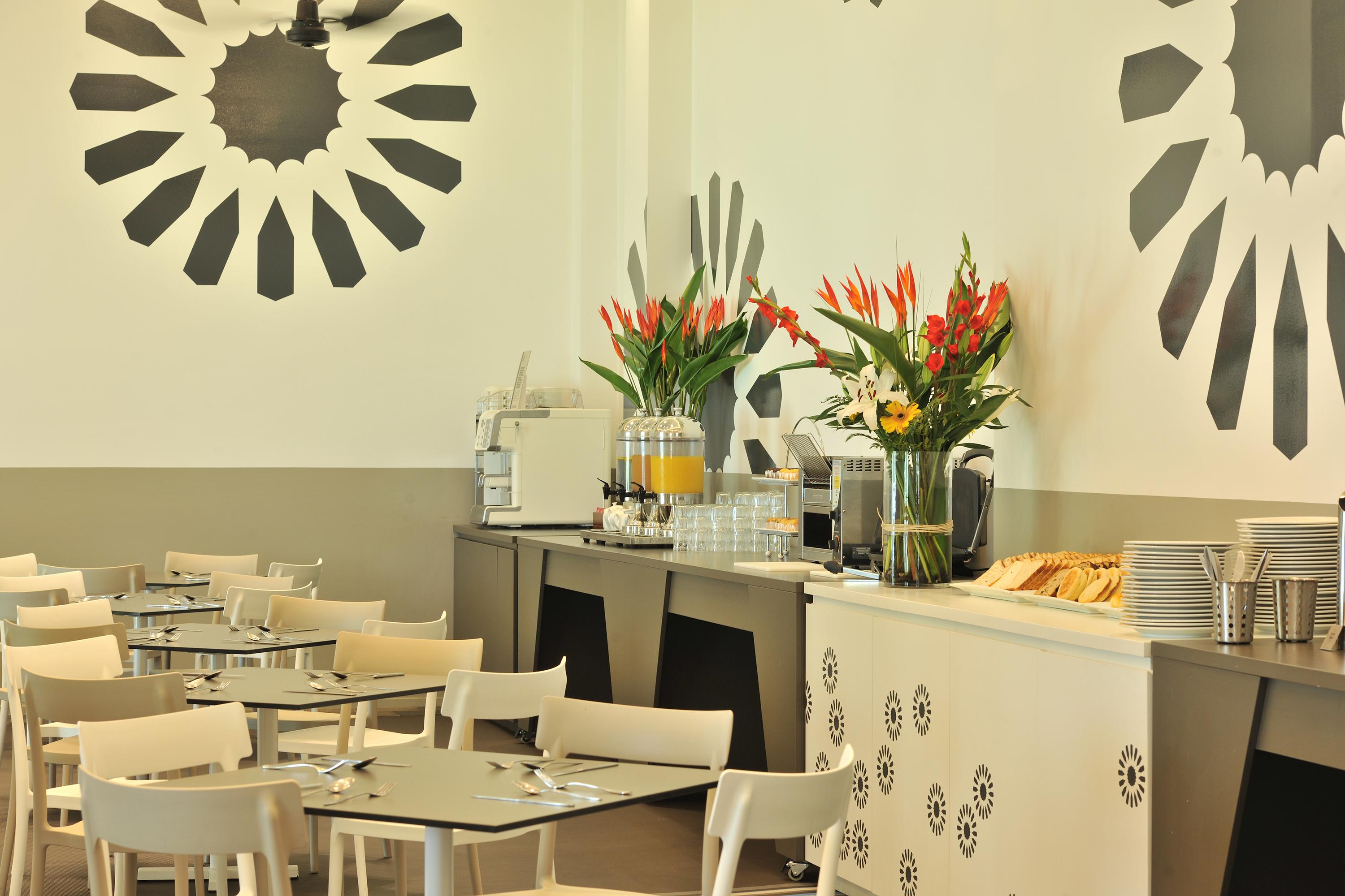 Hotel Mantra Portsea