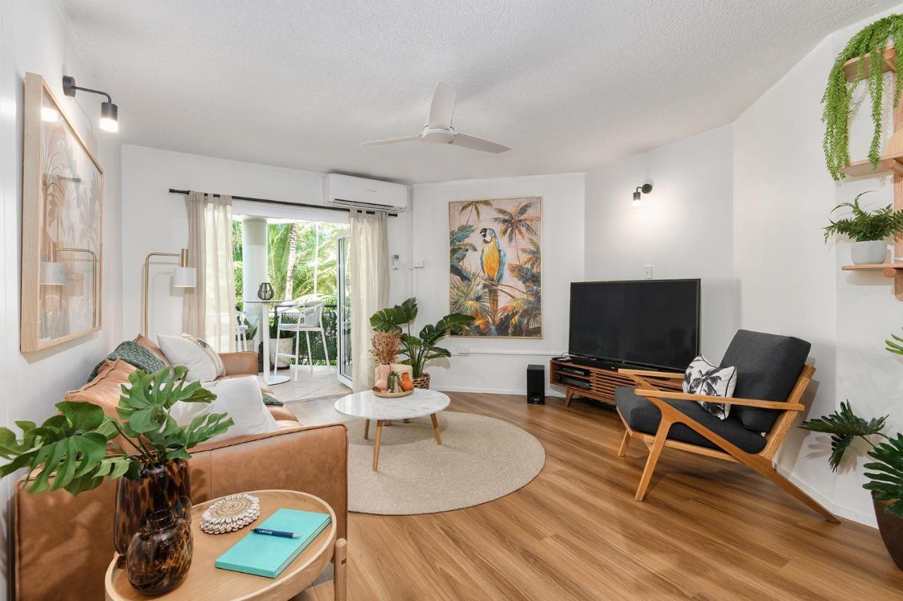 Apartment Unit 9 At Marina Terraces