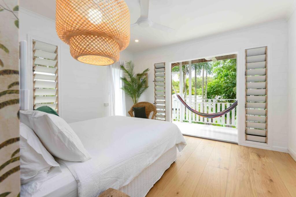 Pandanus Place - With Bicycles