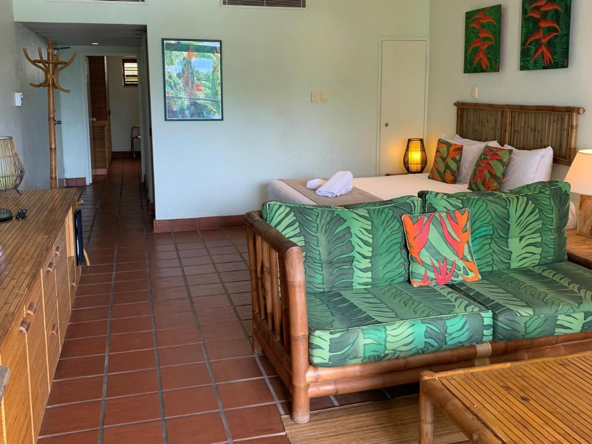 Aparthotel Club Tropical - Official Onsite Reception & Check In Port Douglas