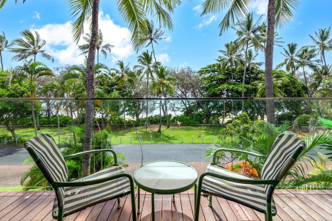 Apartment Seascape Holidays At Beachfront Terraces