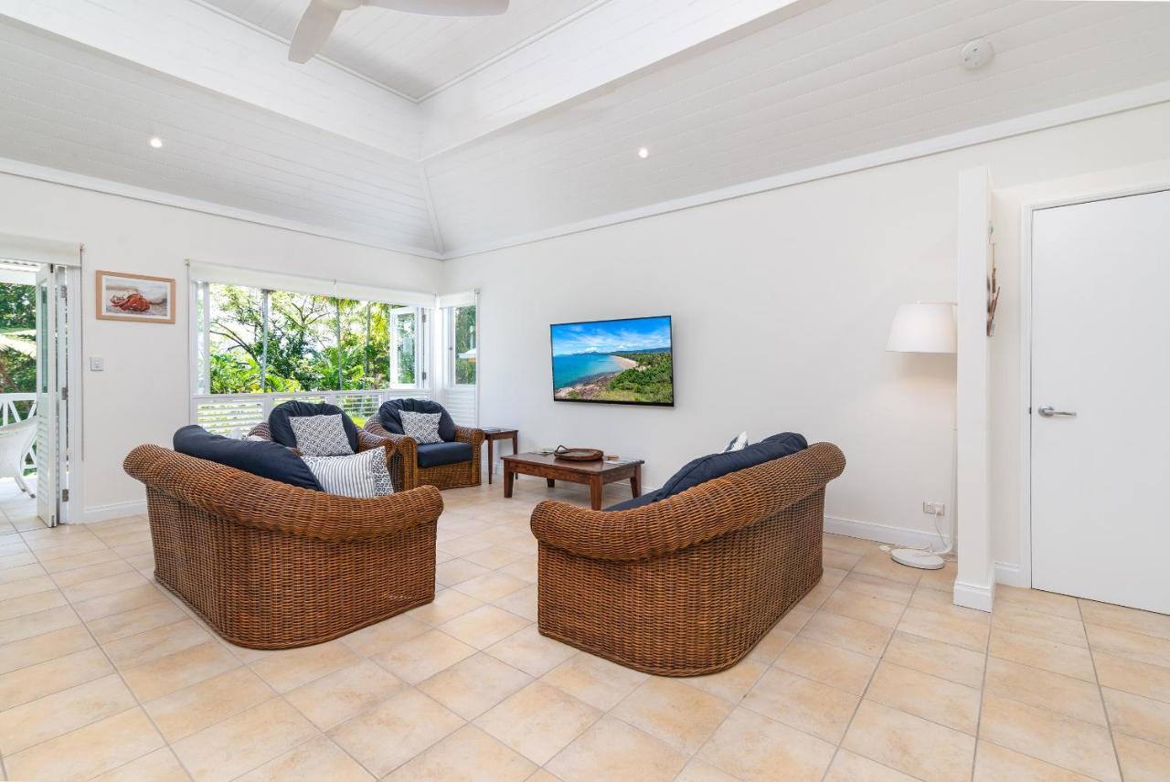Villa Seascape Holidays On Murphy Street *
