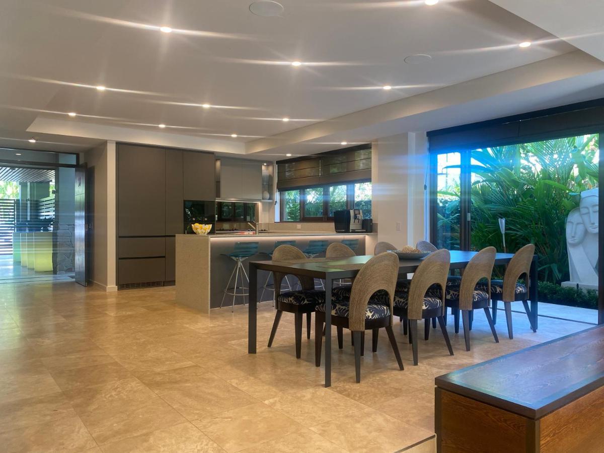 Aqua Beachfront Port Douglas