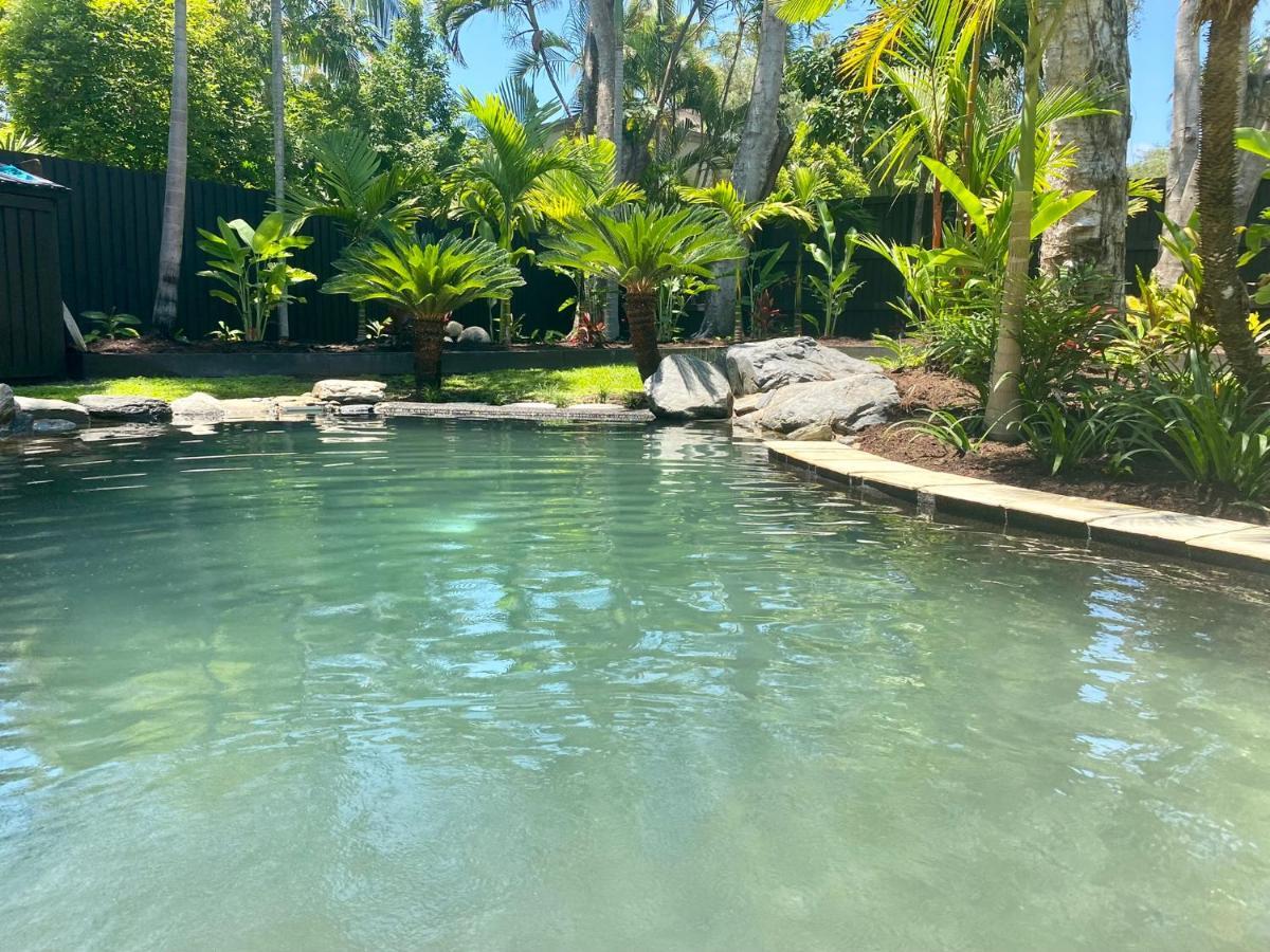 Coral - Tropical Oasis Footsteps To Four Mile Villa