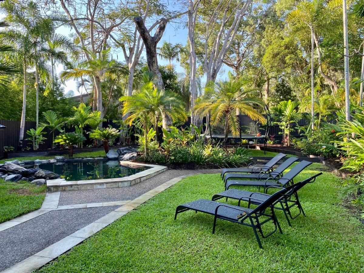 Villa Coral - Tropical Oasis Footsteps To Four Mile *