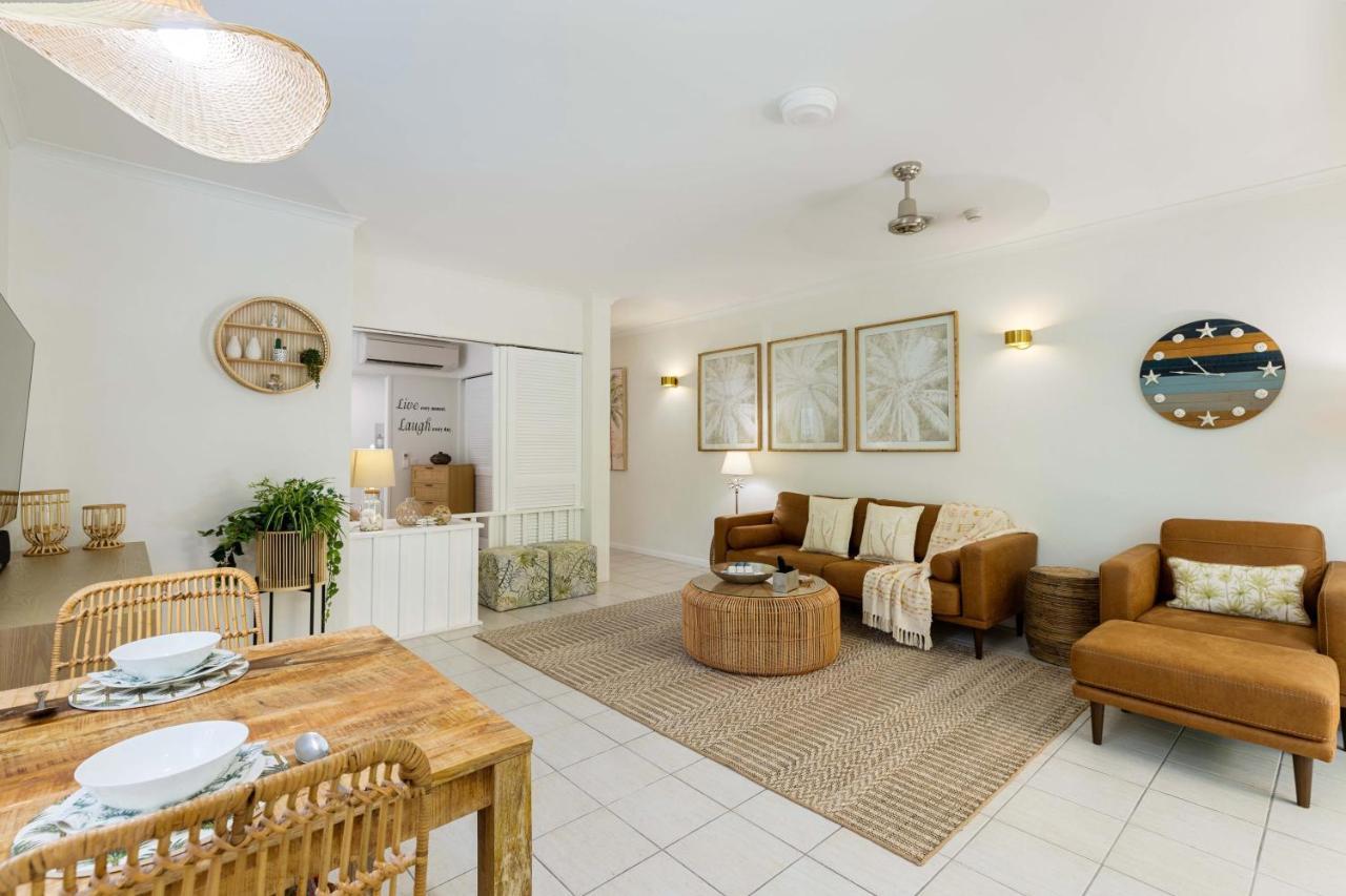 Oasis Luxe On Macrossan Street - Stylish
