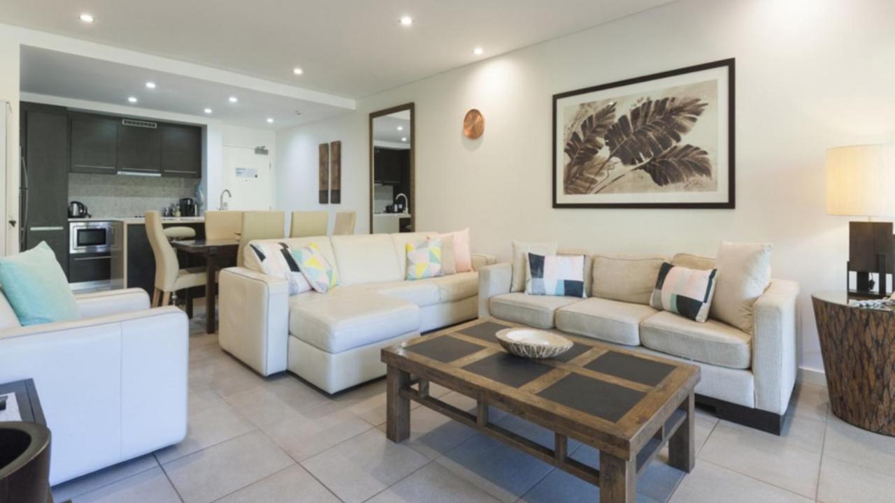 Azure 125 Holiday home *