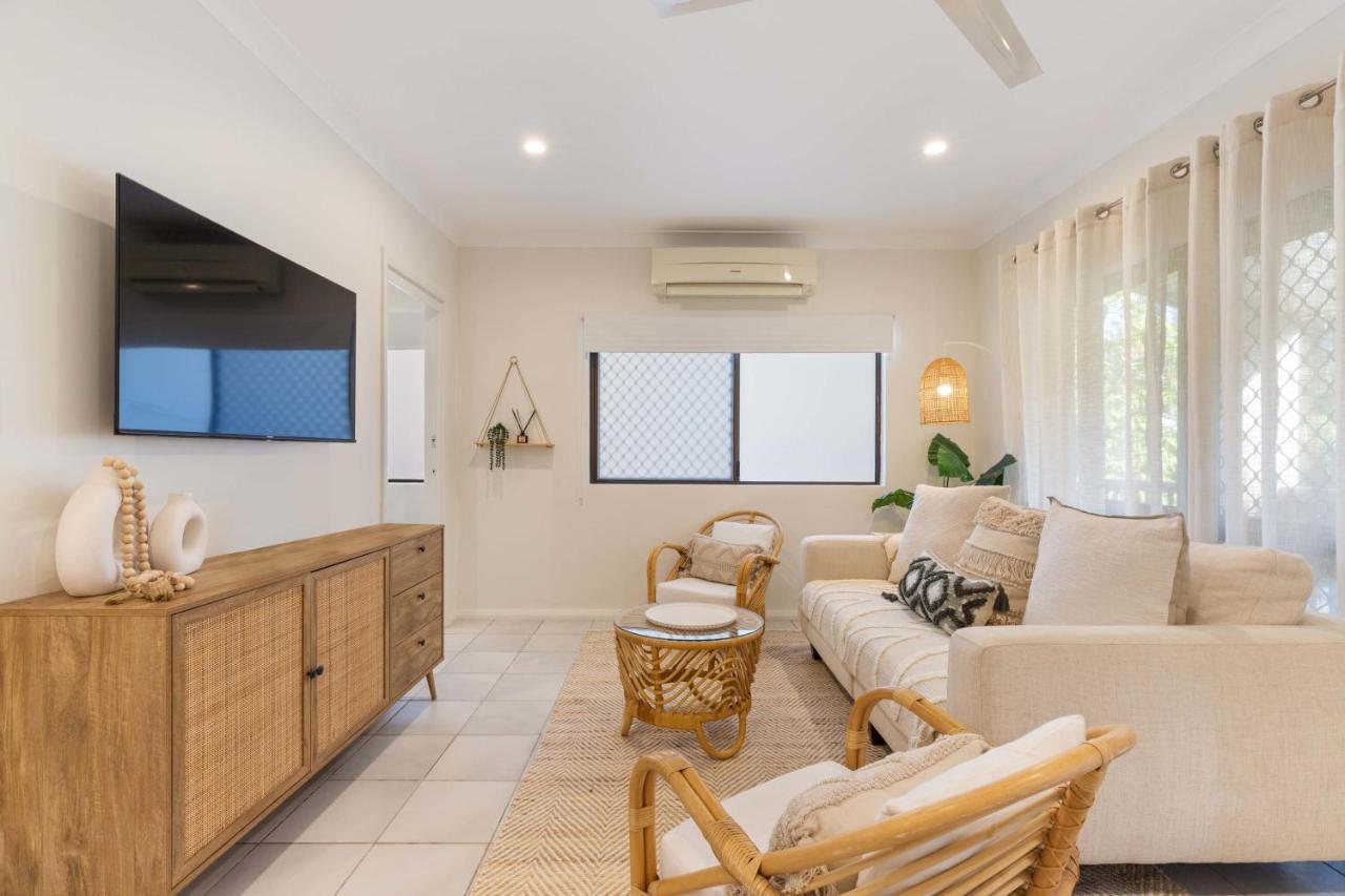 Apartment Tamarind At Four Mile Beach