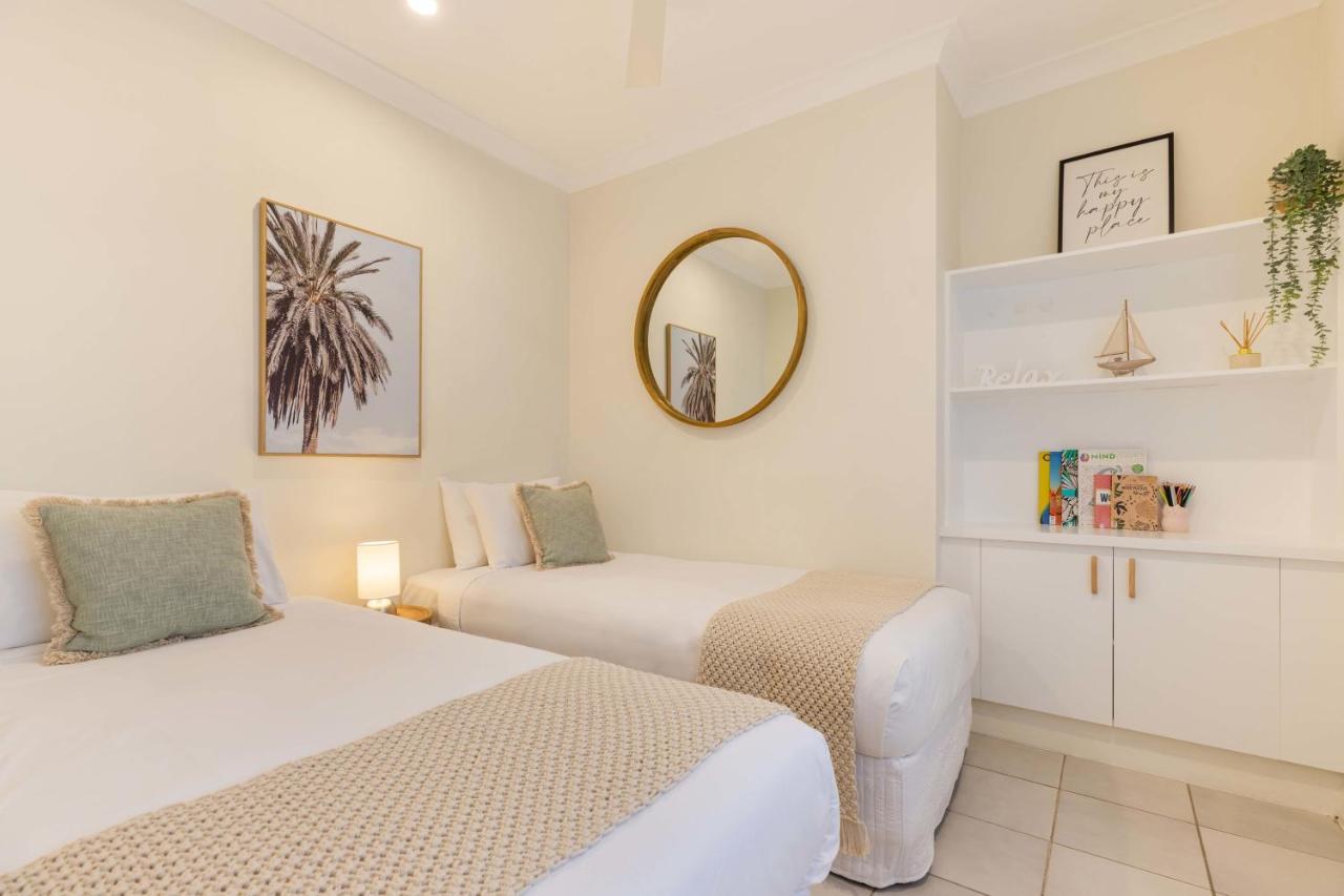 Tamarind At Four Mile Beach Apartment *