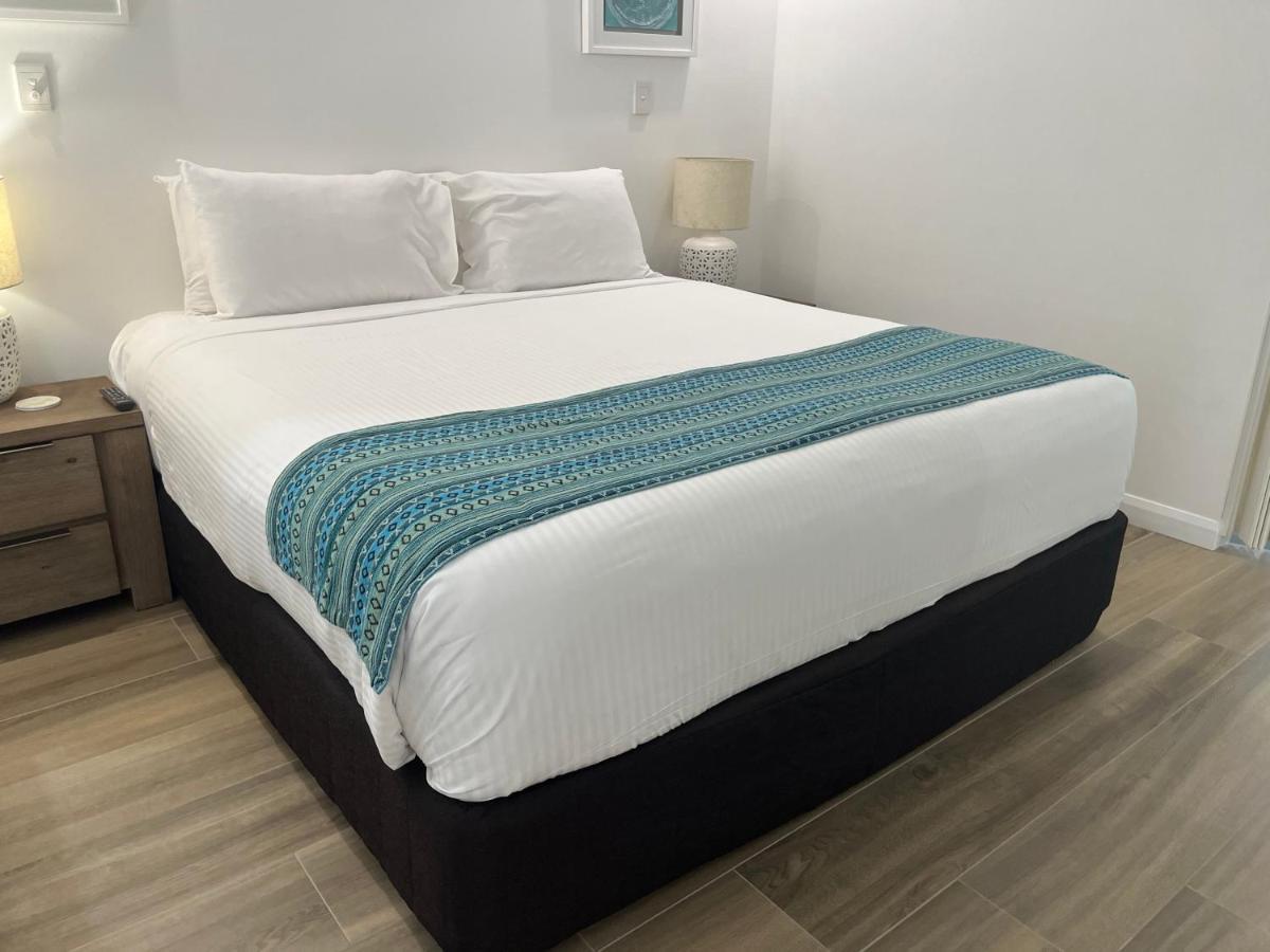 Regal 32 - Bath - Macrossan St Apartment