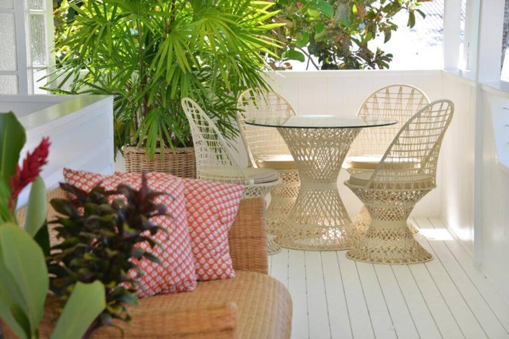 Apartment Jamaica House, *