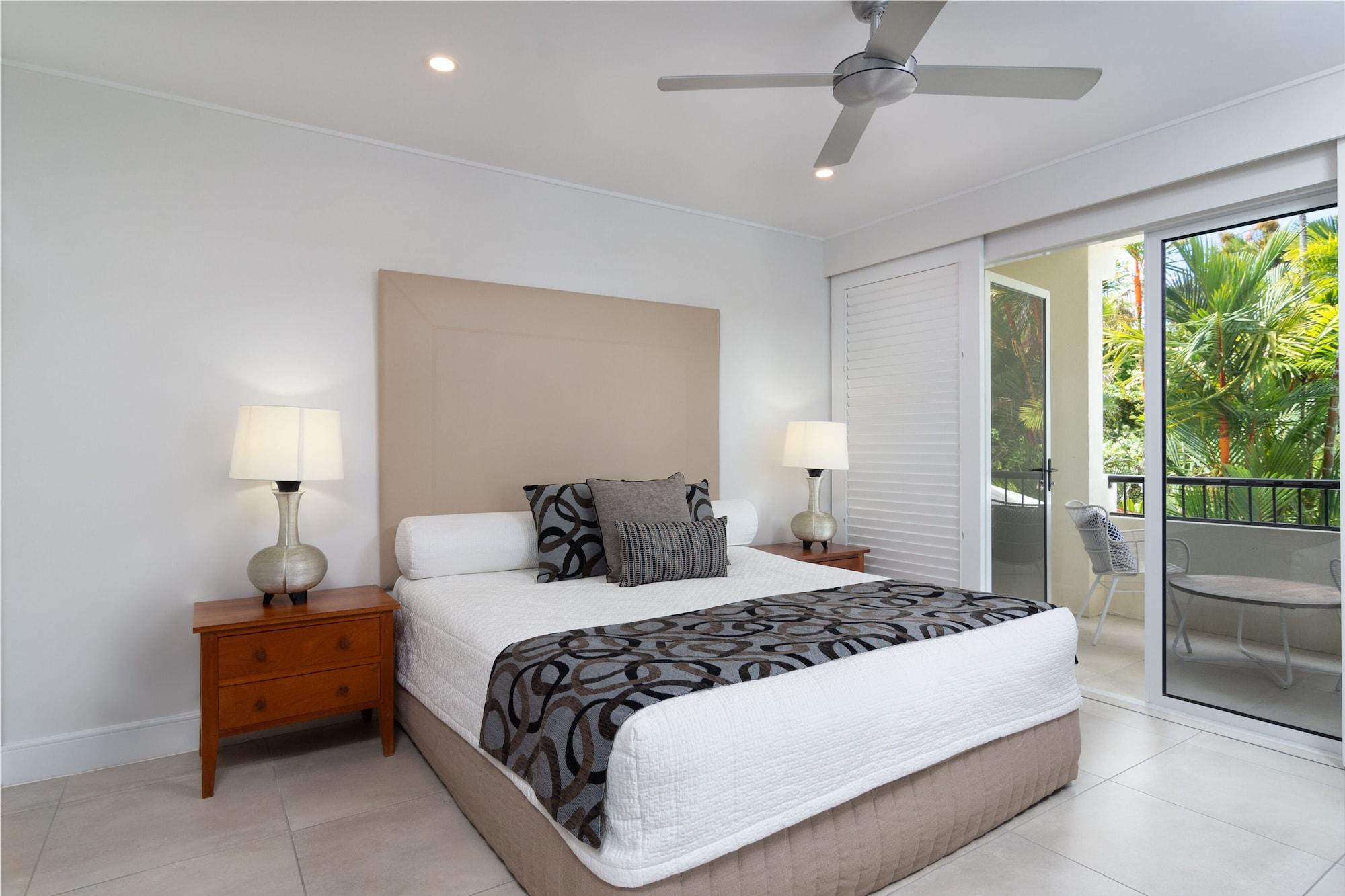 Mandalay Luxury Beachfront Aparthotel 5*