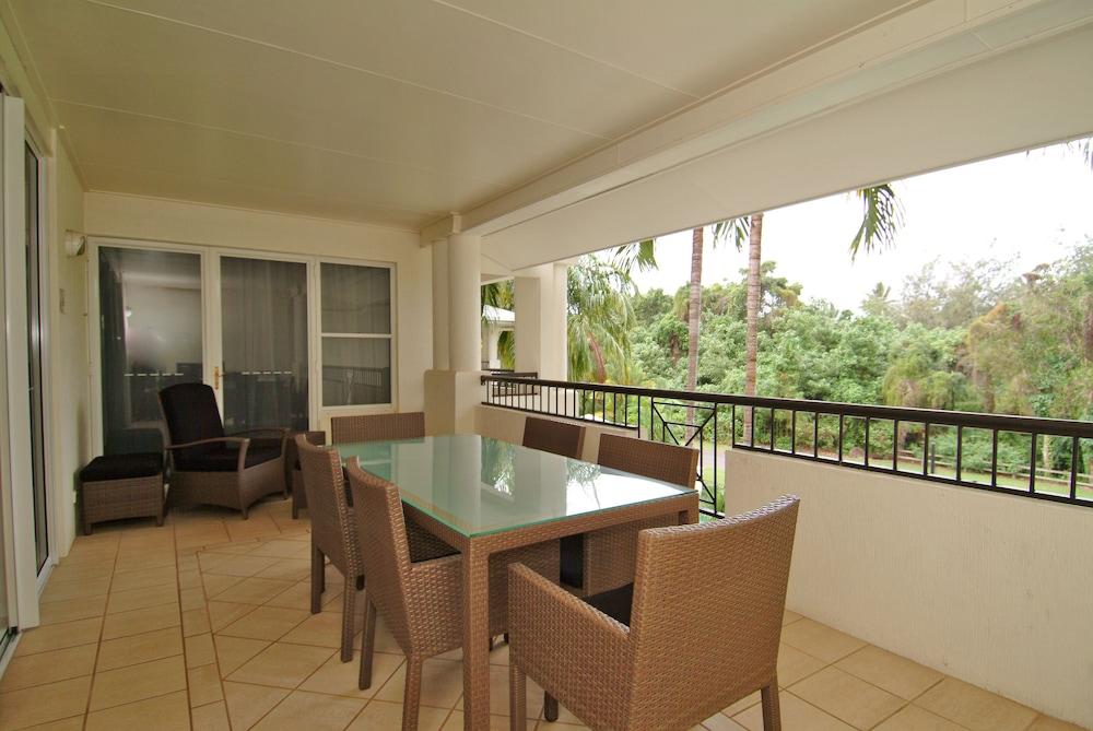 Mandalay Luxury Beachfront Aparthotel 5*