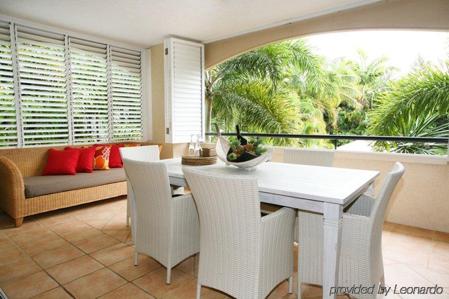 Cayman Resort