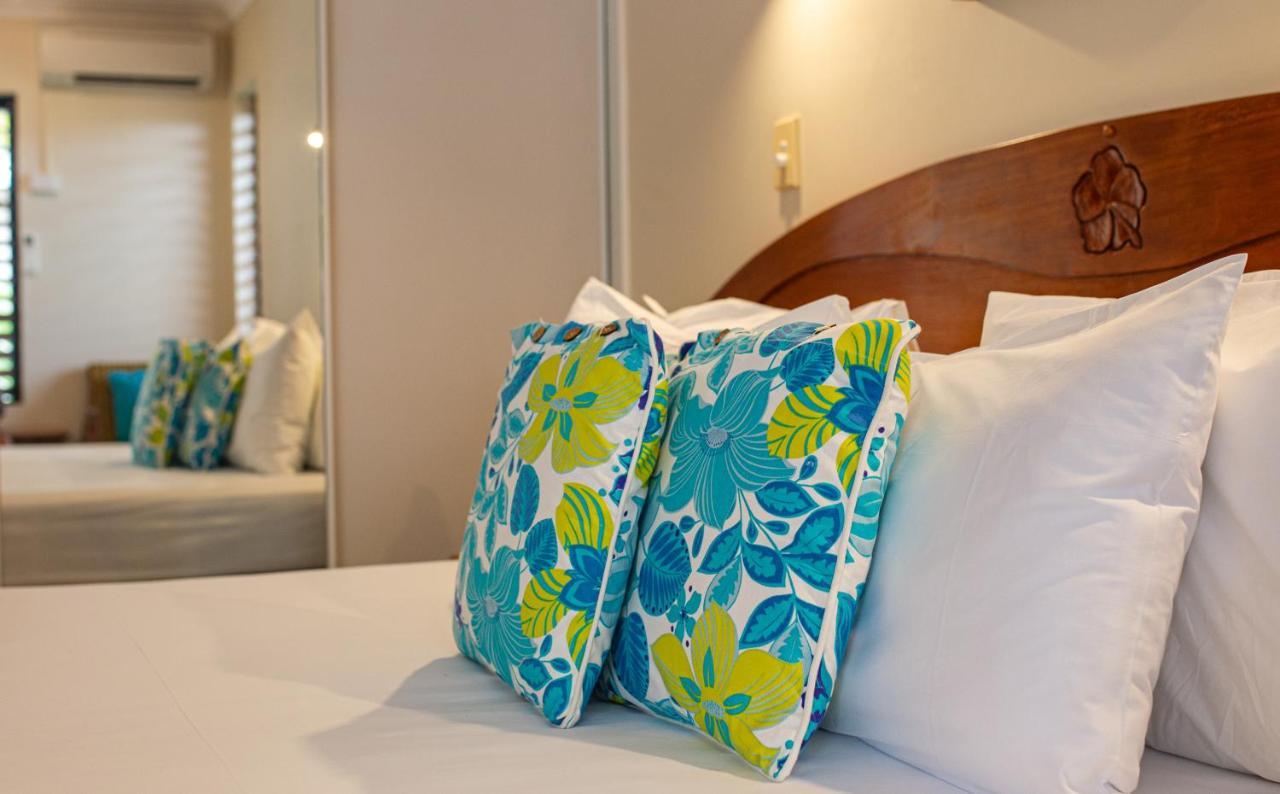 Hibiscus 52 - Fabulous Location 3 Minutes Walk To And Macrossan St