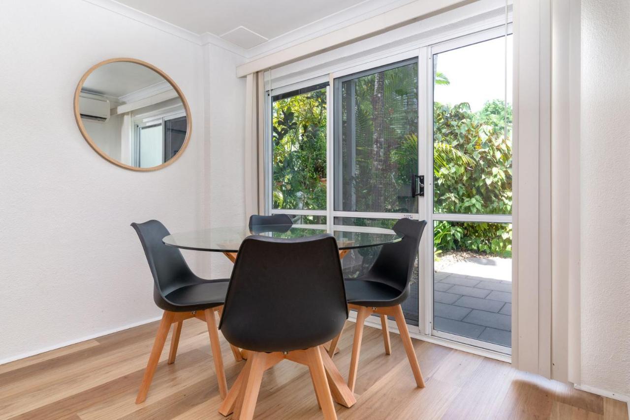 84 Reef * Port Douglas
