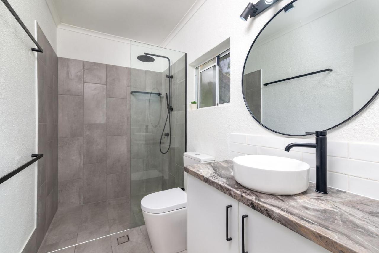 Apartment 84 Reef