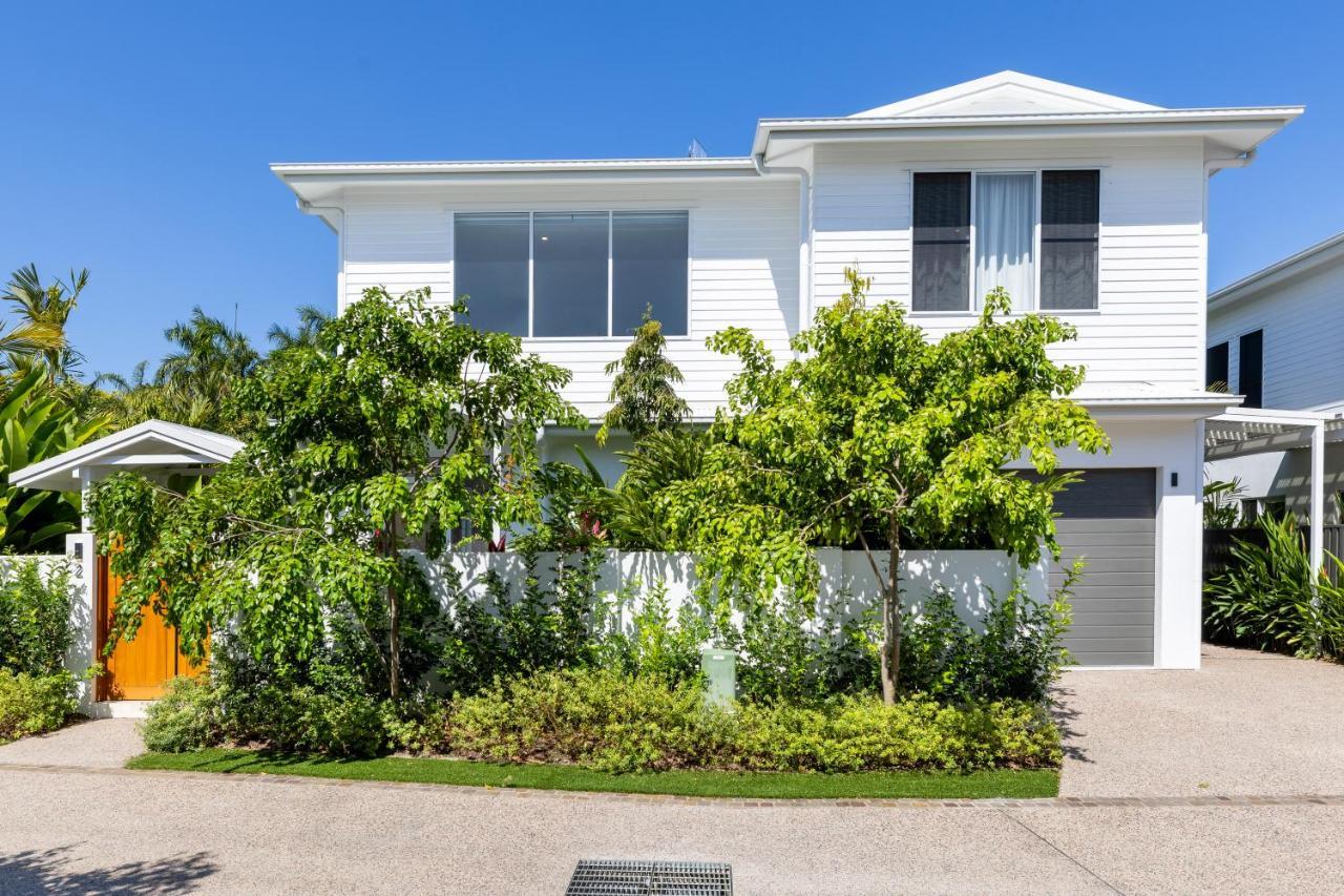Escape Port Douglas