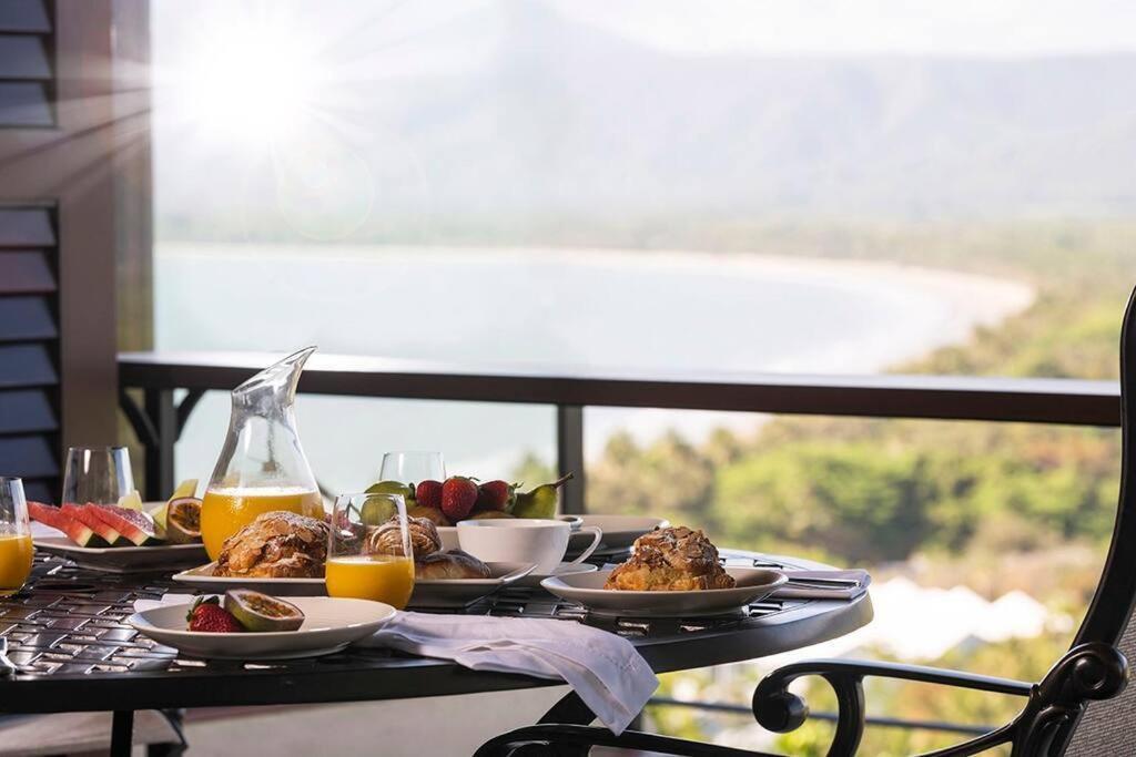 44 Island Point Road At By Hiha Holiday home Port Douglas