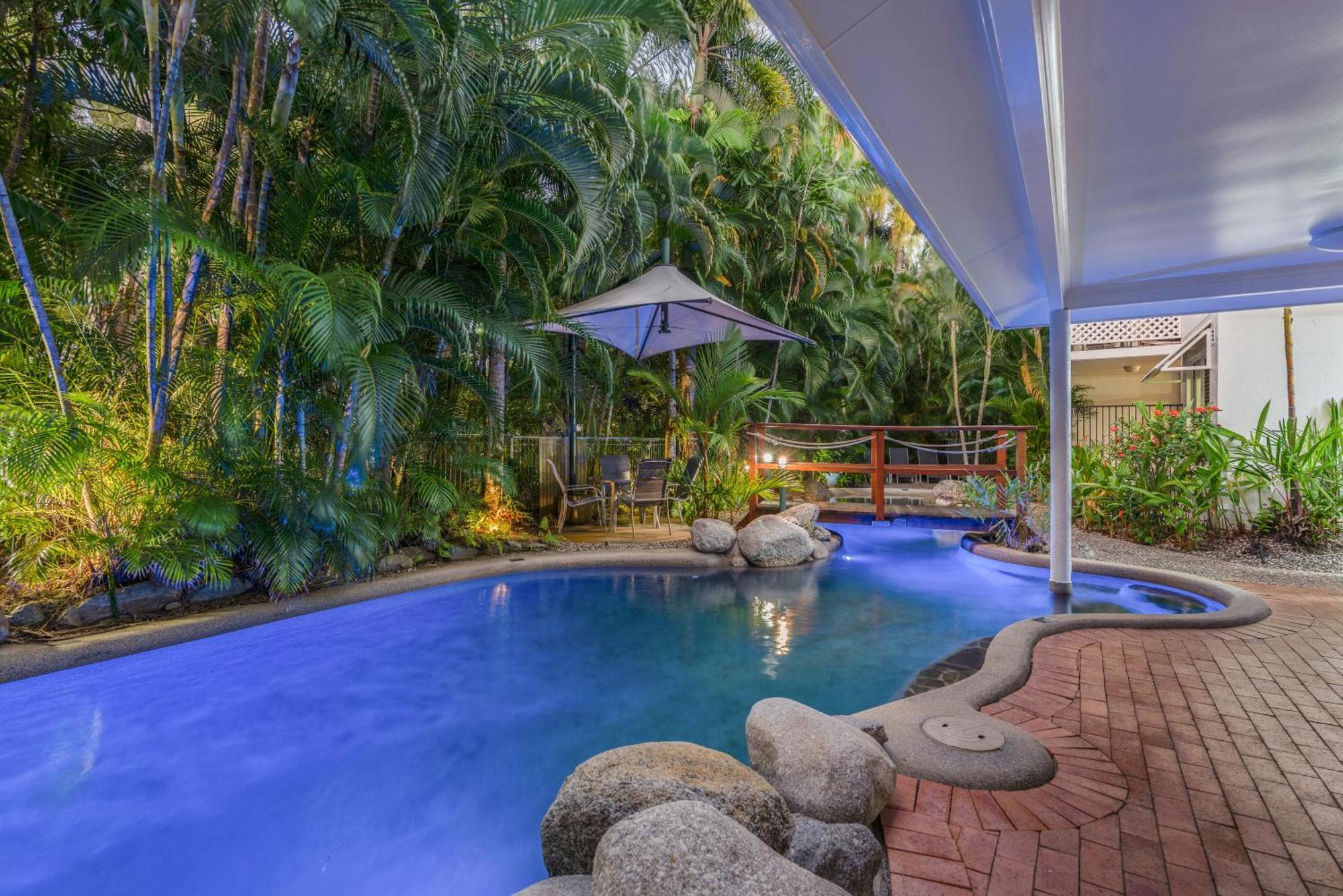 Coral Aparthotel 3*