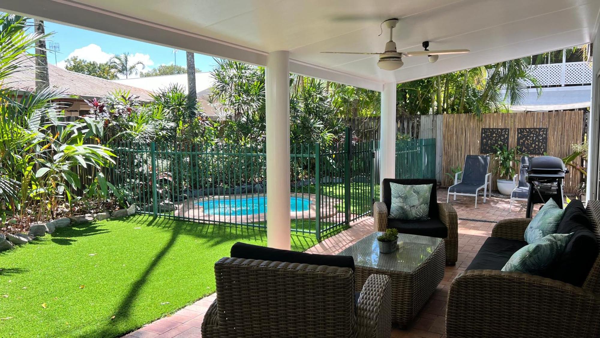 Privacy On Ti Tree Apartment Port Douglas