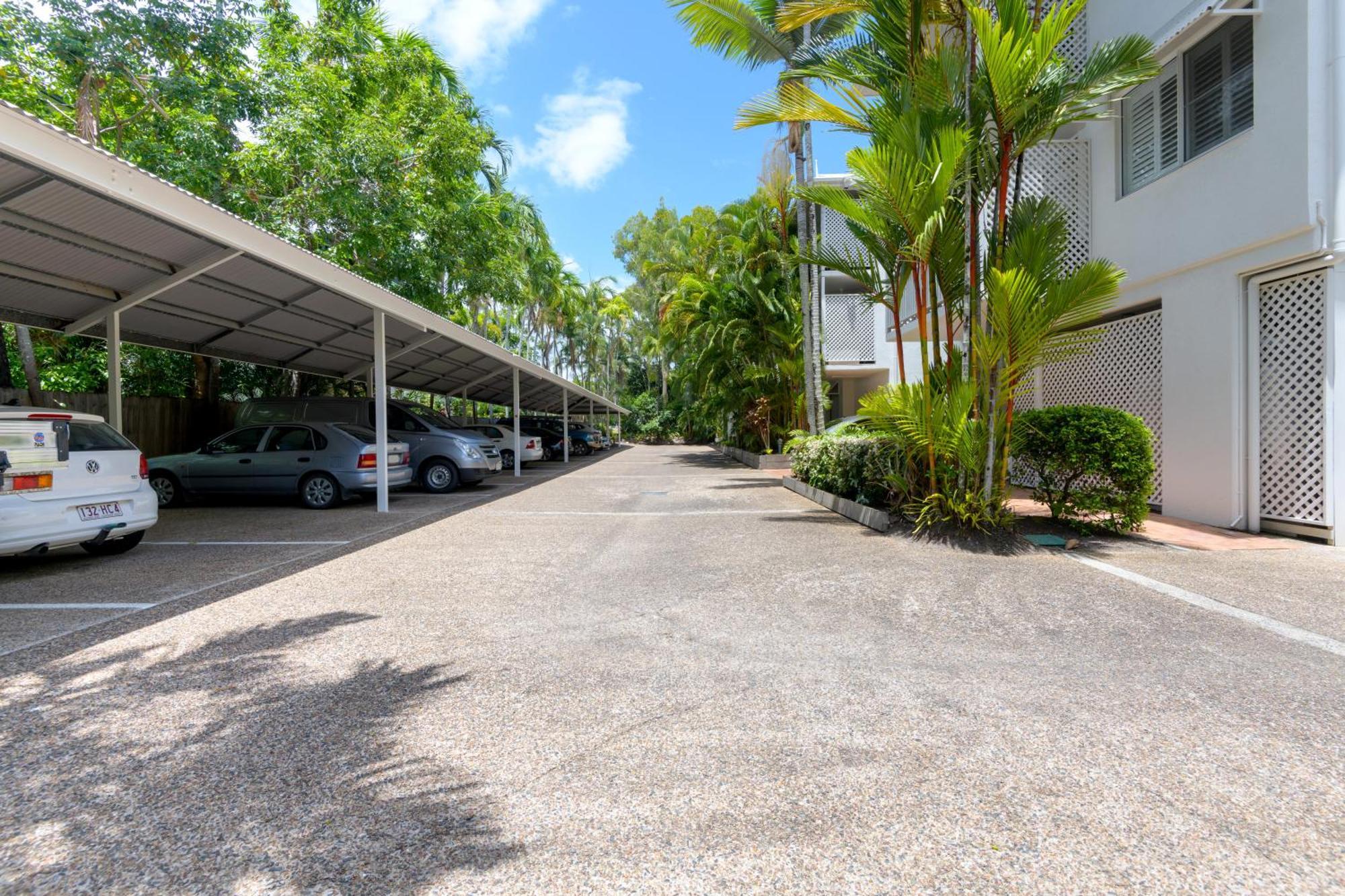 Coral 3* Port Douglas