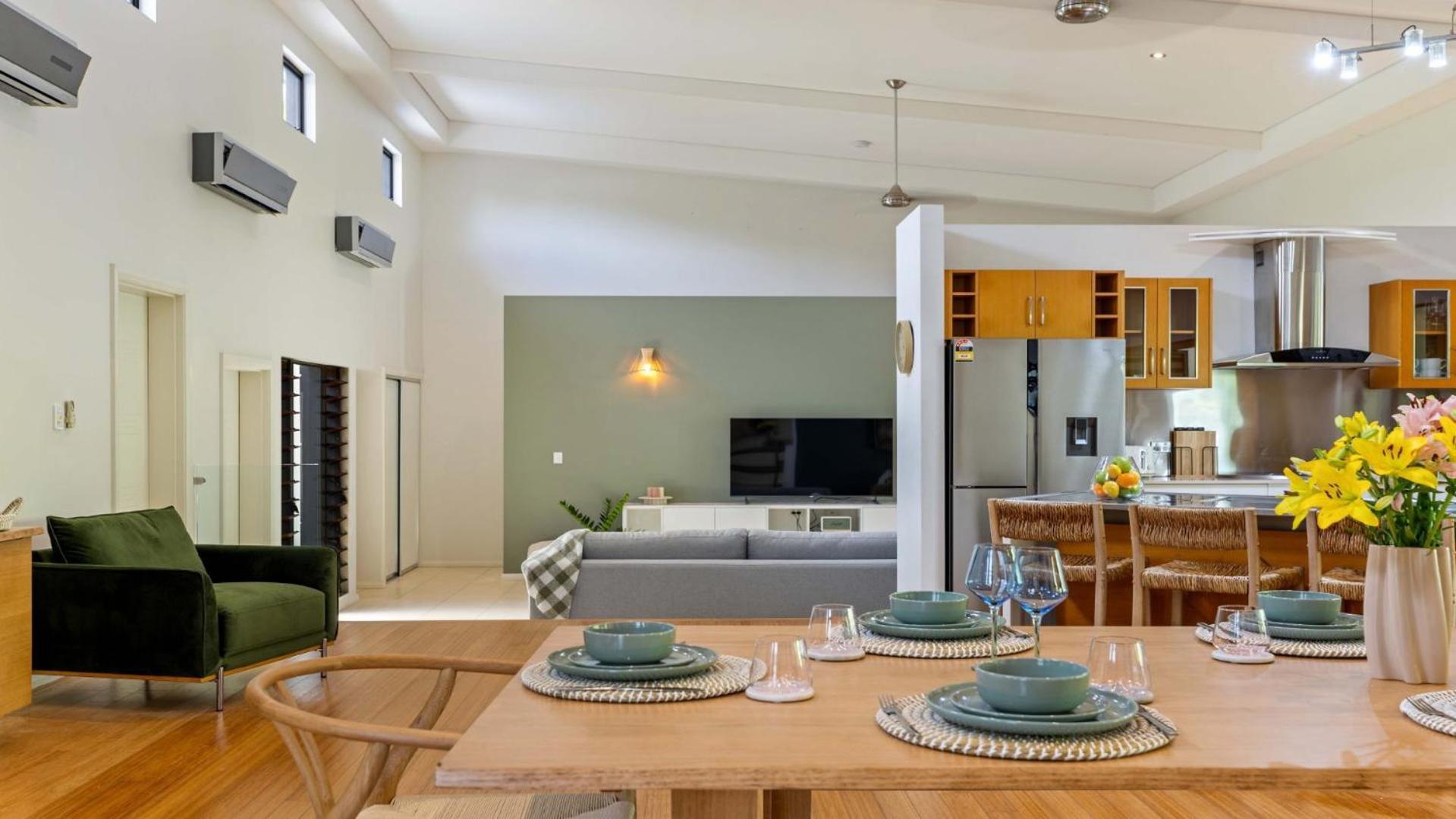 25 The Lakes Estate Holiday home *