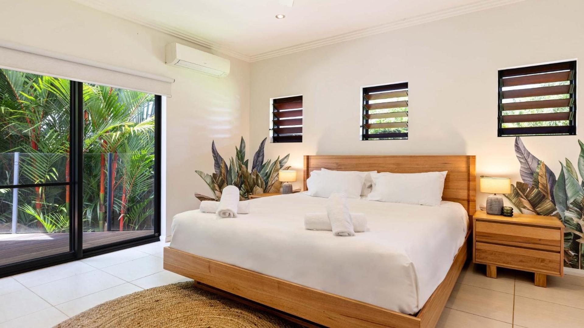 25 The Lakes Estate * Port Douglas