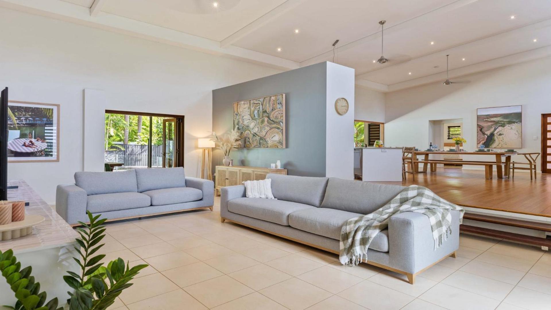 25 The Lakes Estate Holiday home