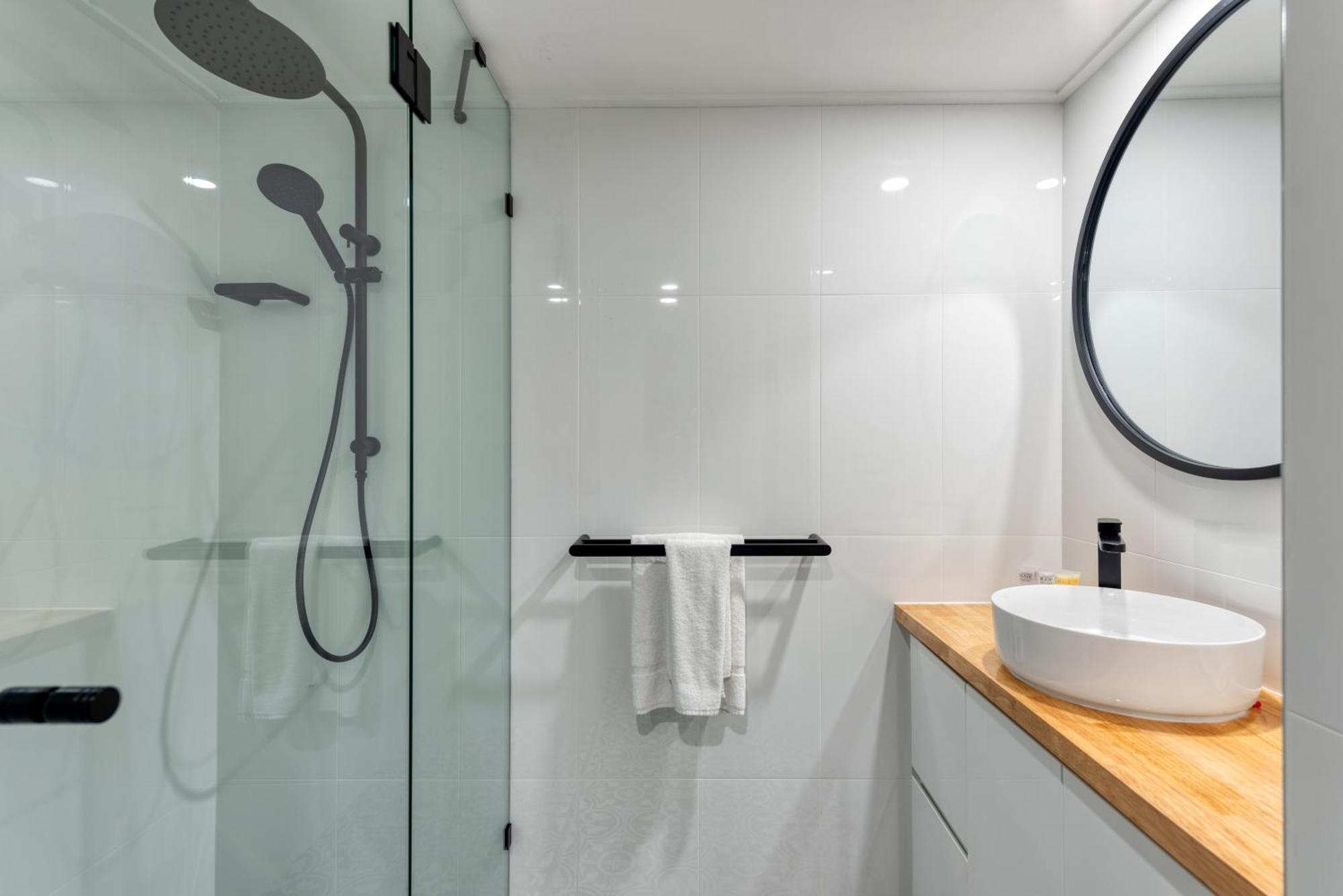 Unit 4 @ Tropical Reef Apartment *