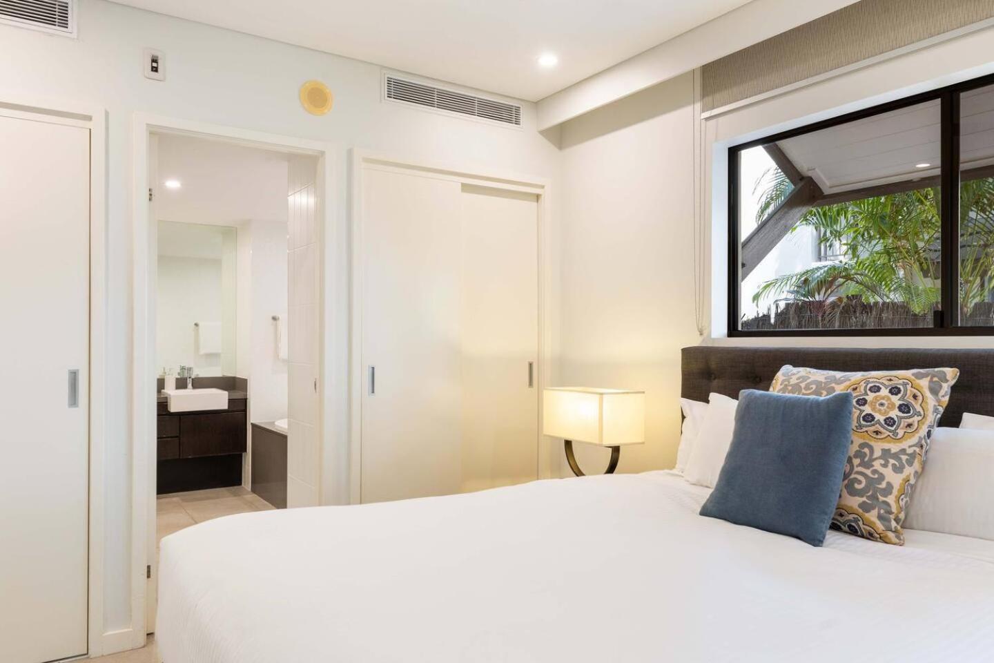 Apartment The Plunge Pool - Private Living