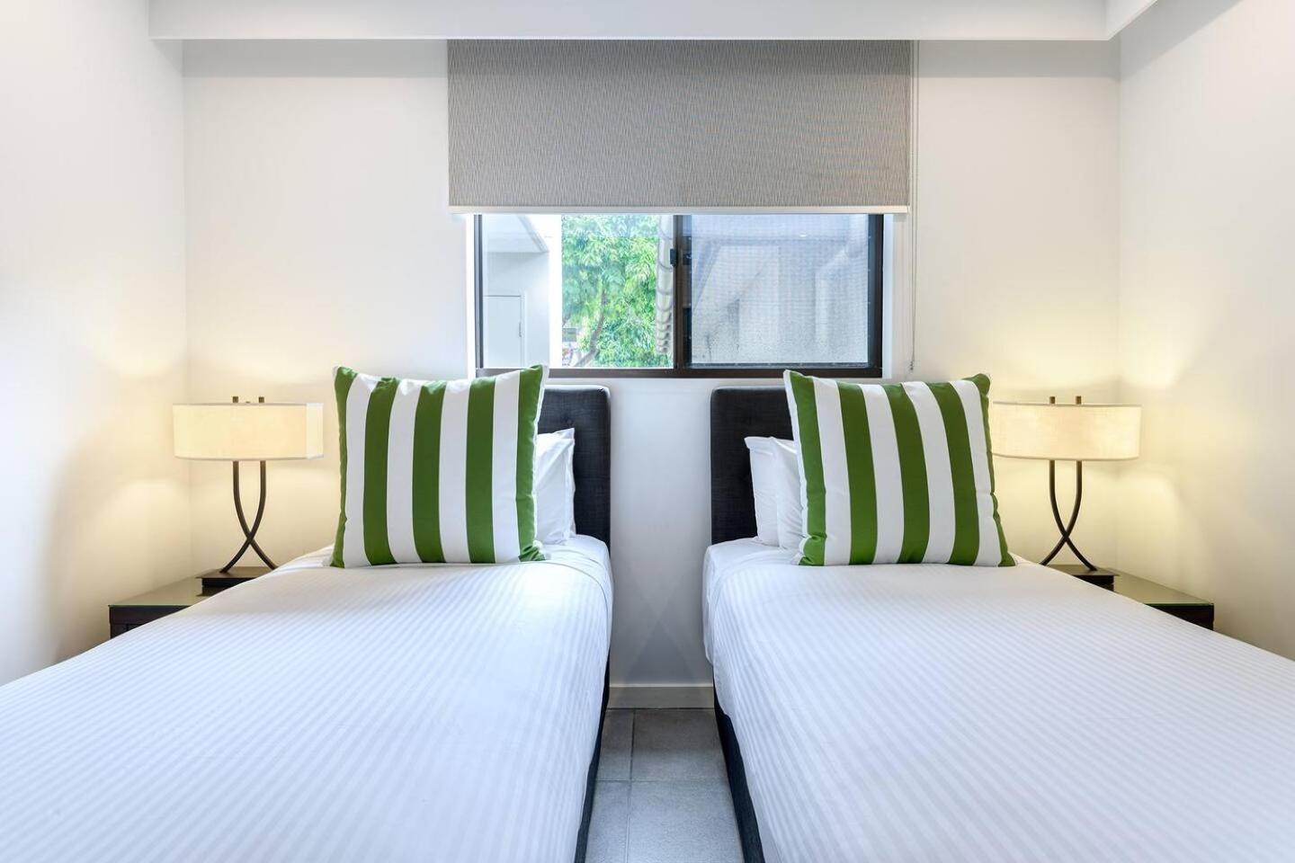 The Plunge Pool - Private Living Apartment Port Douglas