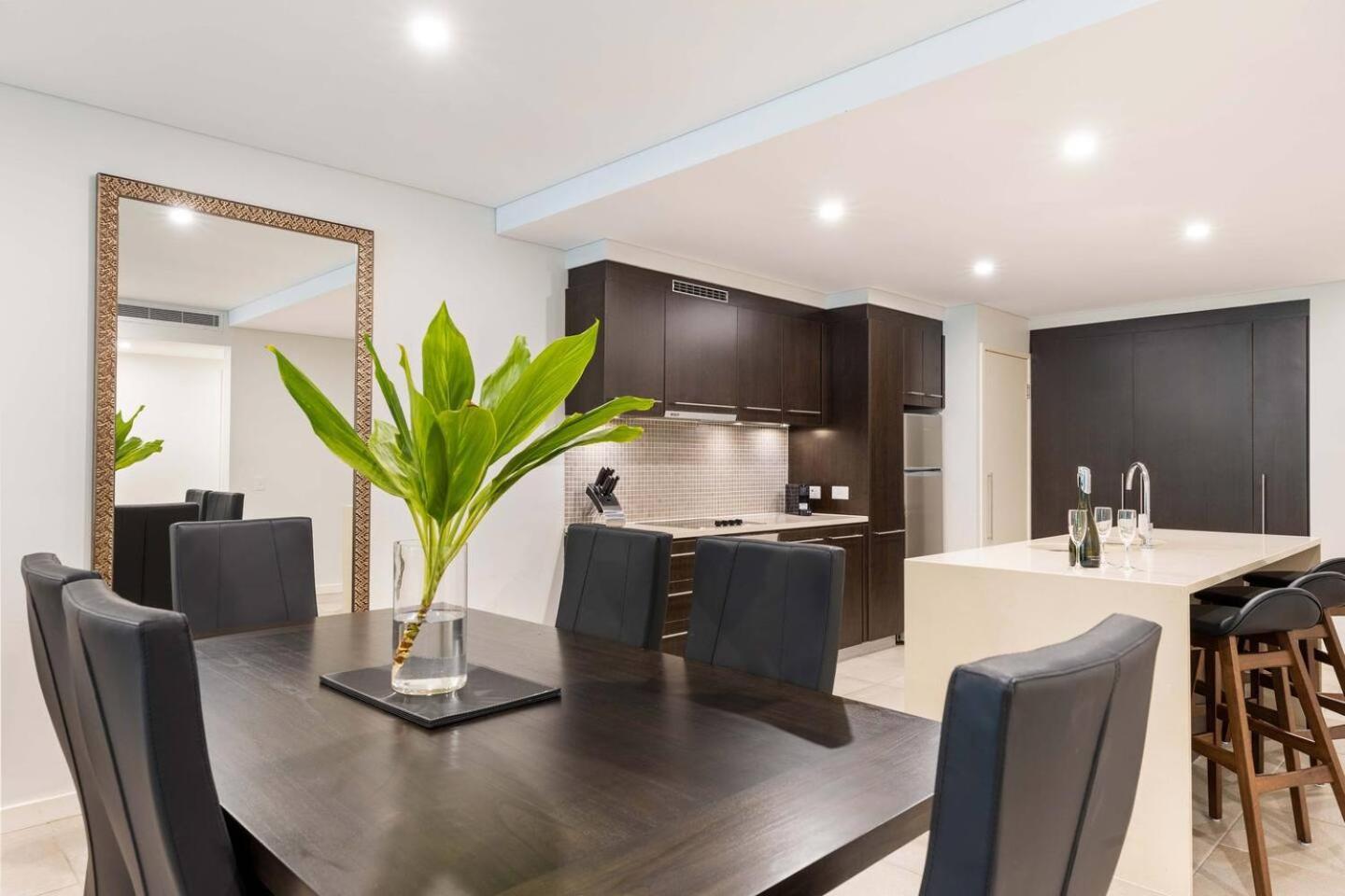 The Plunge Pool - Private Living *
