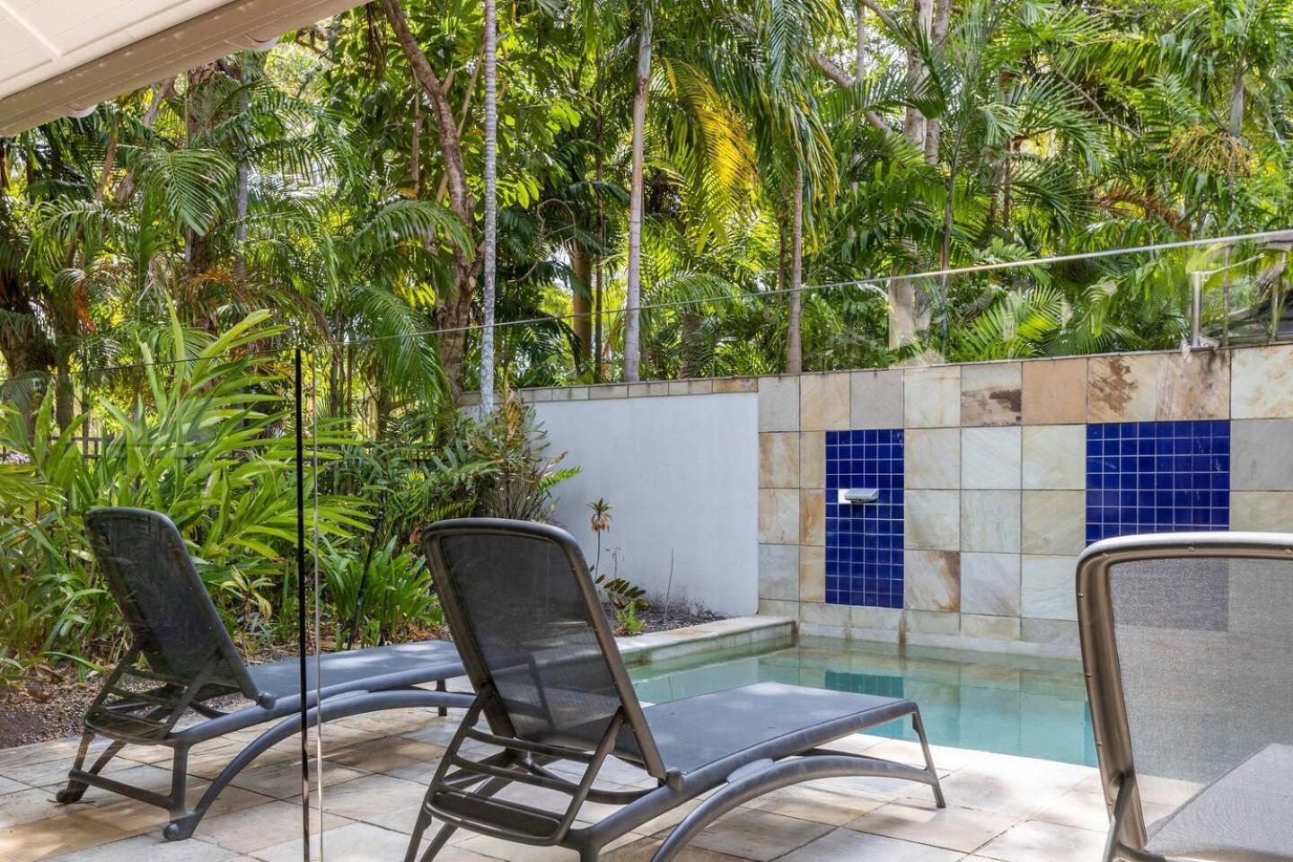 Apartment The Plunge Pool - Private Living