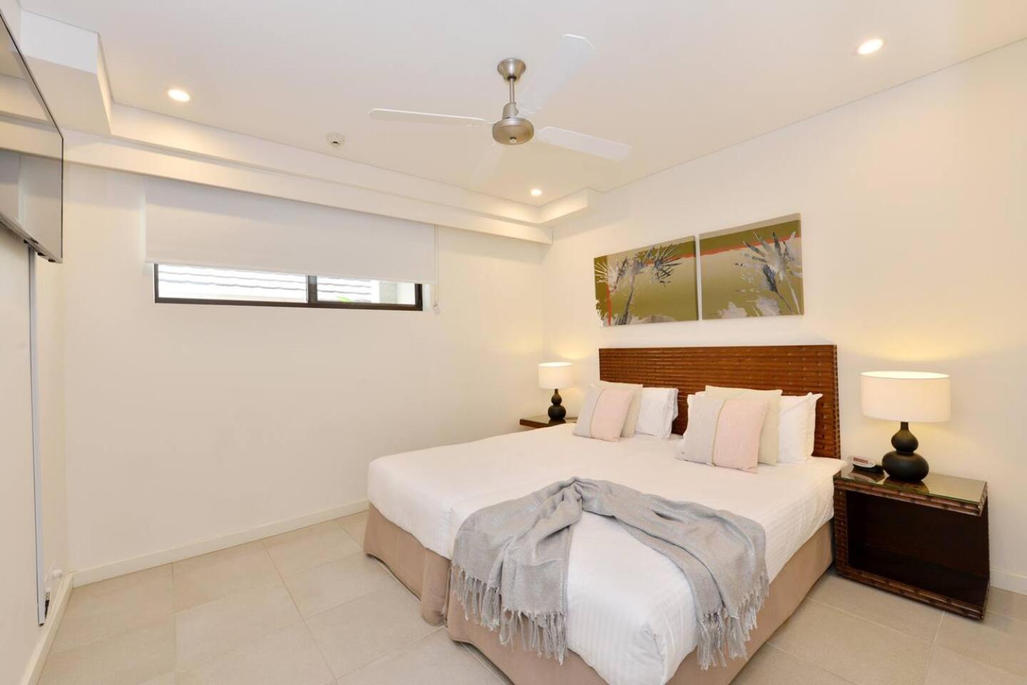 Apartment Resort-style Swim Out - A True Tropical Oasis *