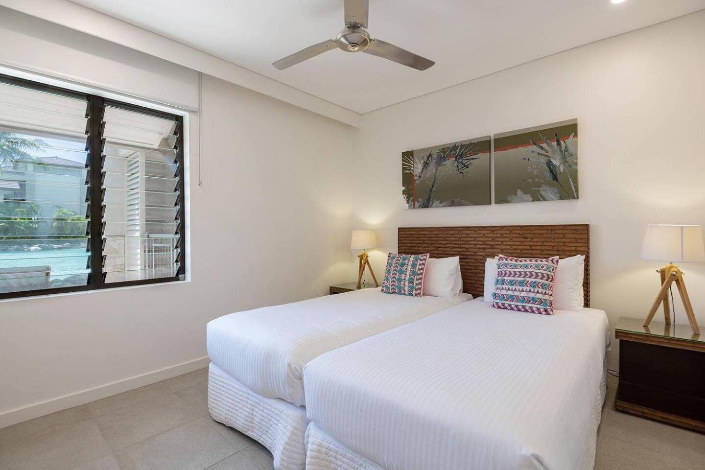 Poolside Relaxation - Retreat With Access Apartment