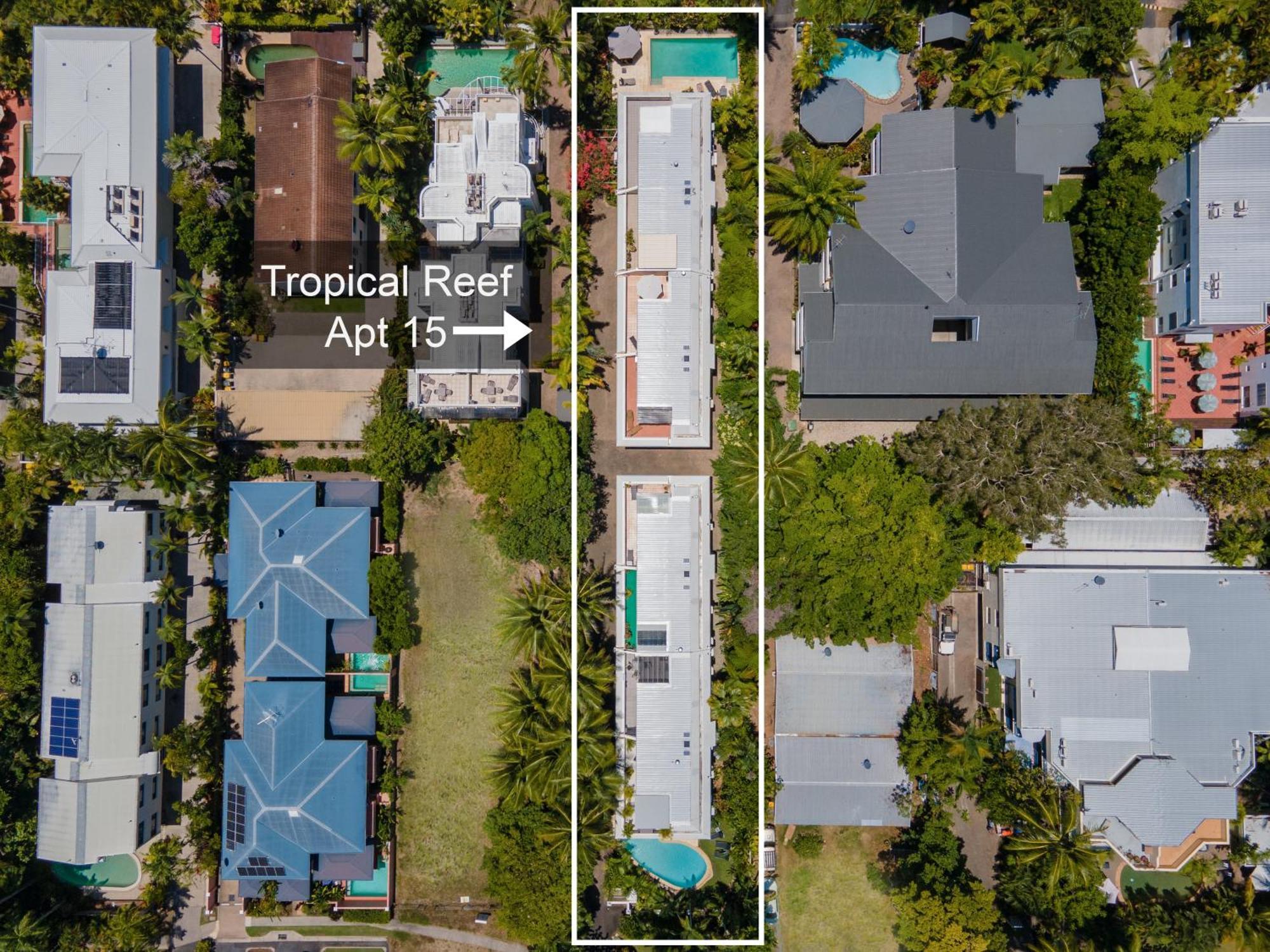 Unit 15 @ Tropical Reef: 2 Mins To Four Mile *