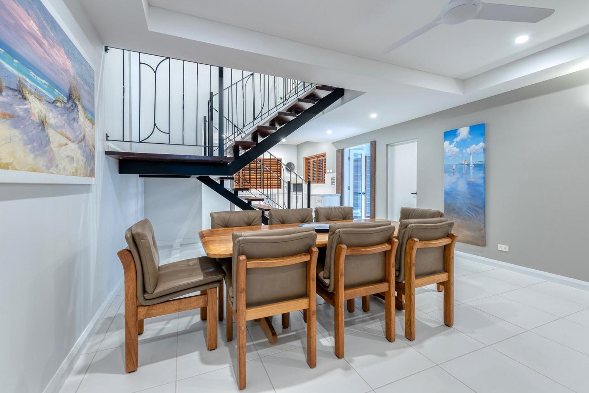 3 @ Chez Willow, 2 Mins To Four Mile Villa