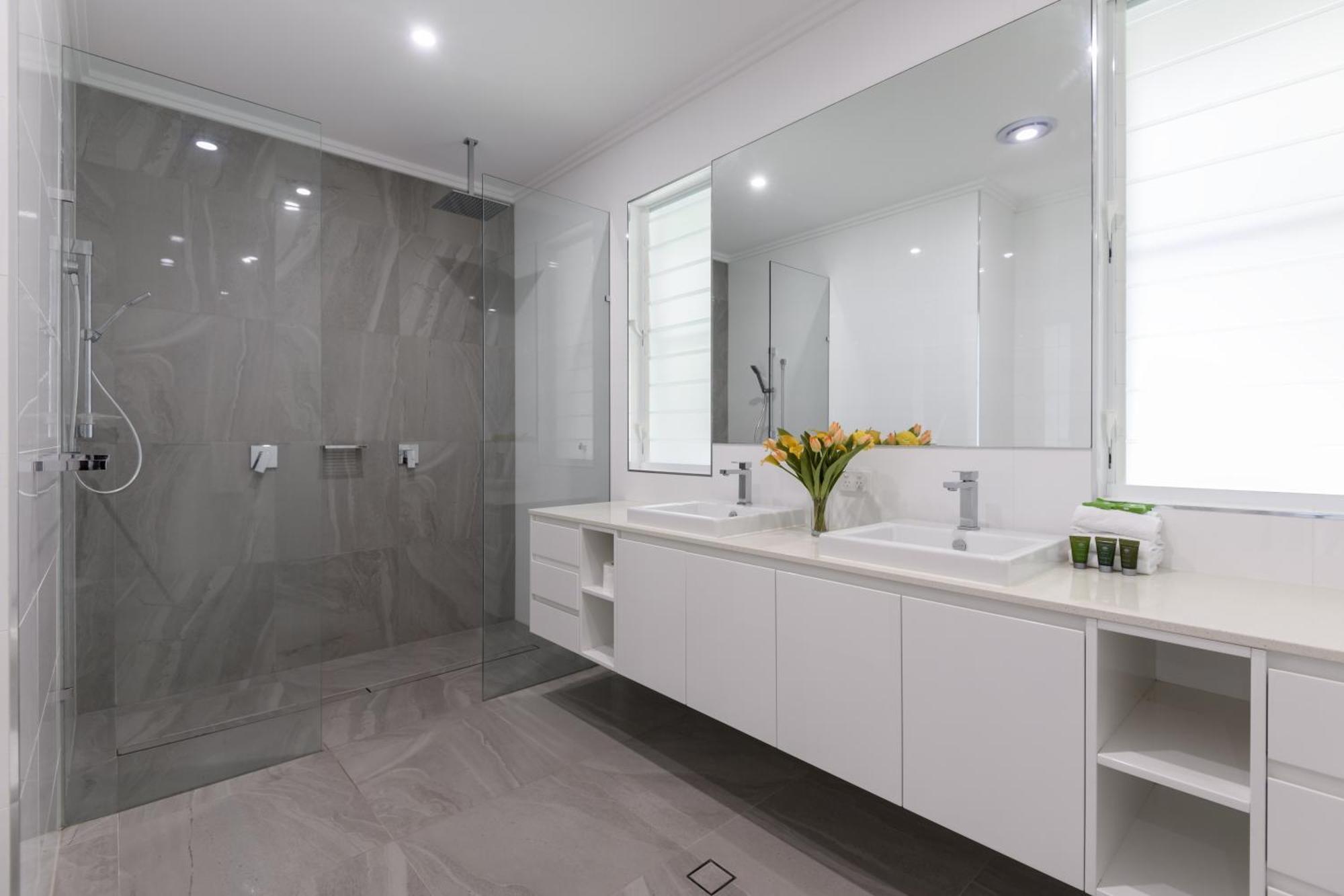 Luxury Retreat On Mudlo, 4 Bedroom With Pool Port Douglas
