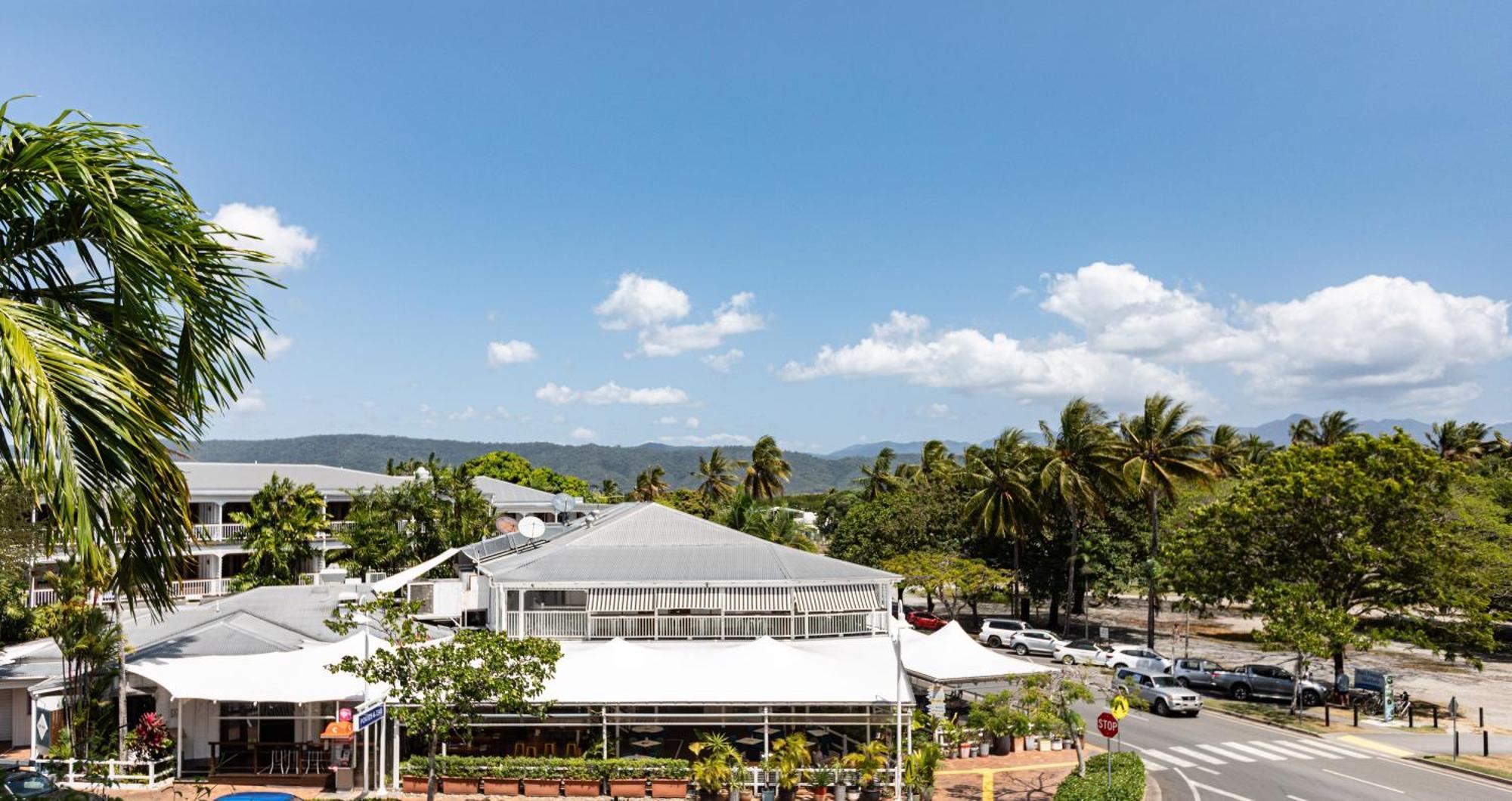 Aparthotel Club Tropical - Official Onsite Reception & Check In Port Douglas