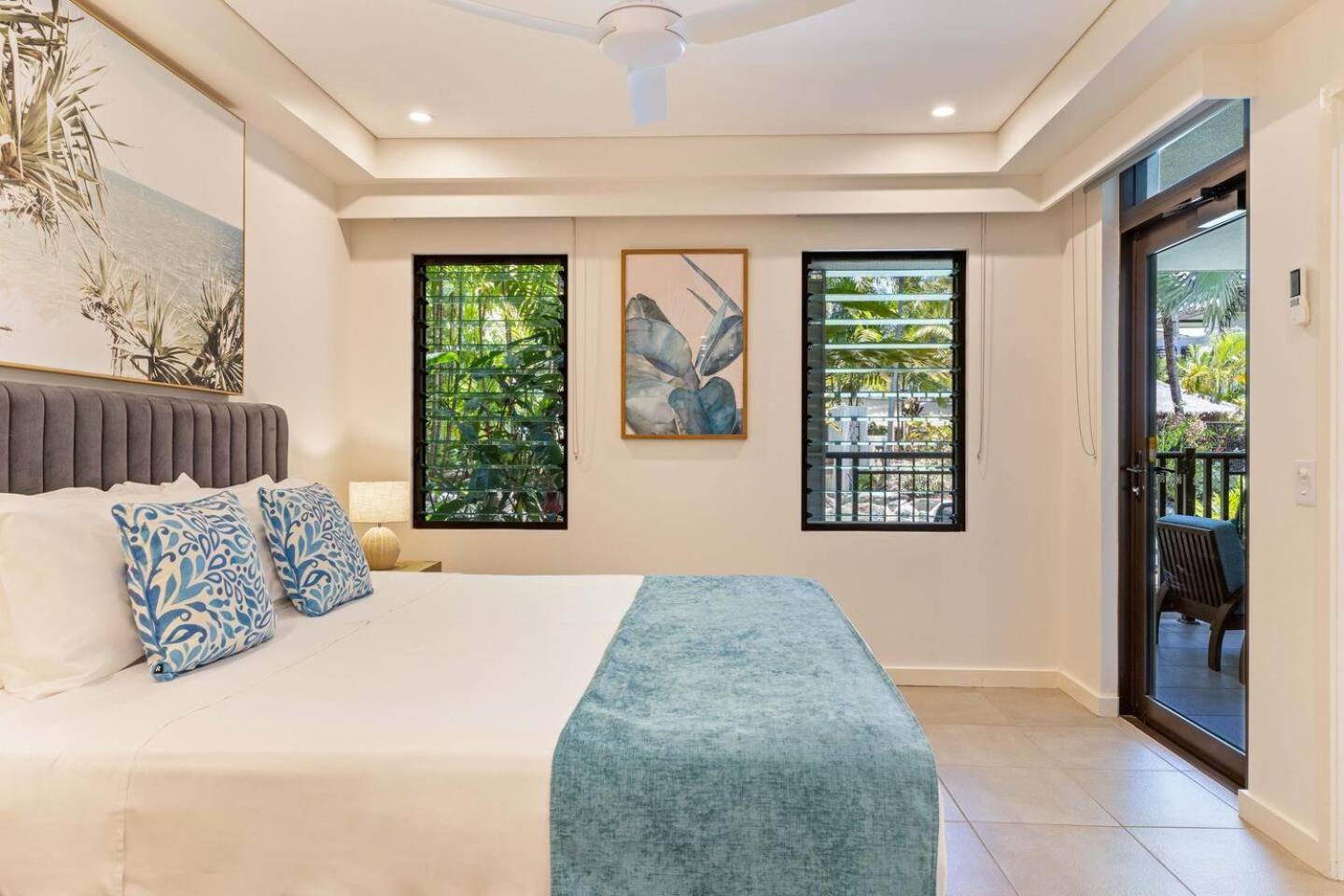 Apartment 'the Palms' Swim-out Comfort Meets Tropical Charm