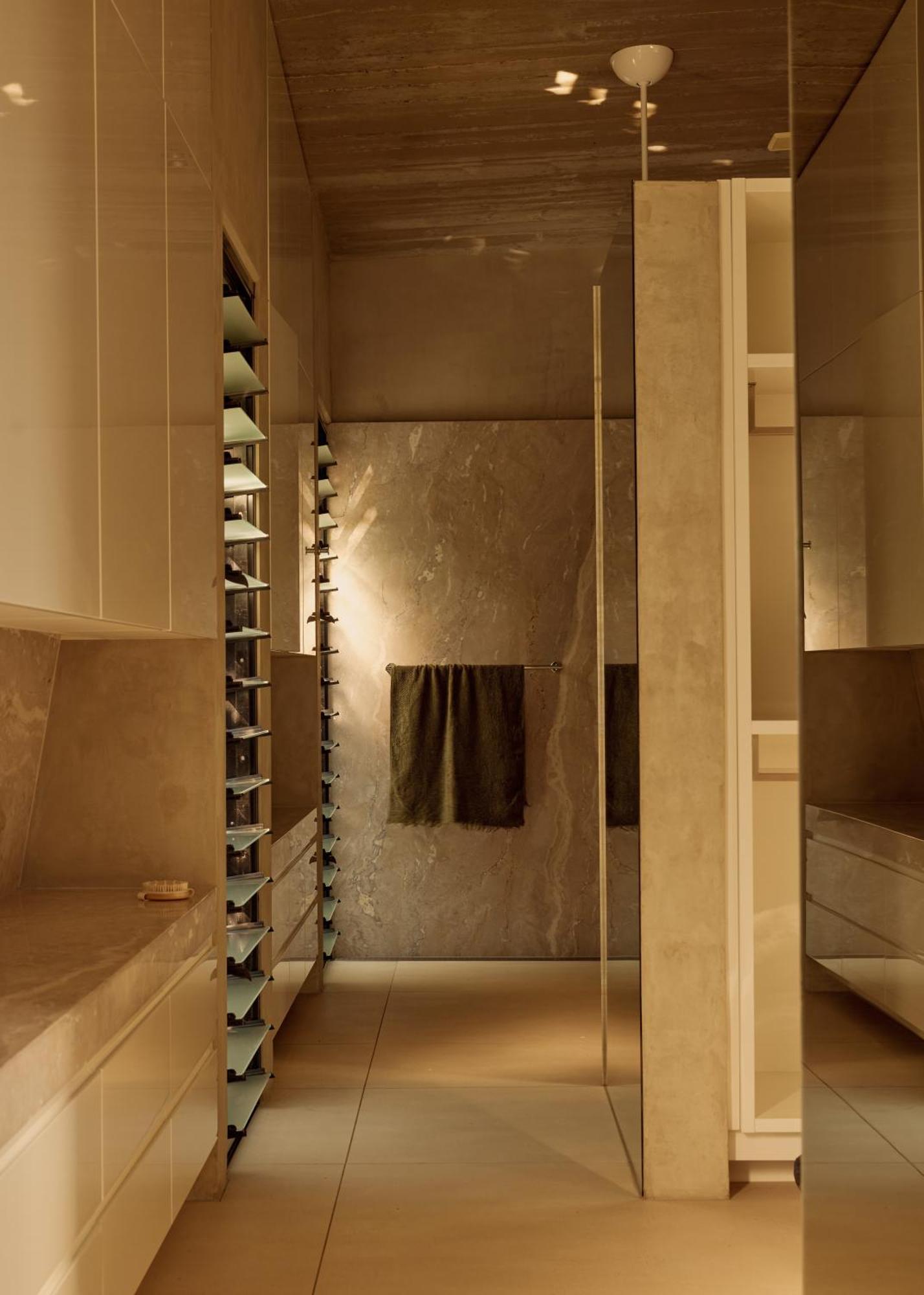 'the Edge' Unique Luxury Experience
