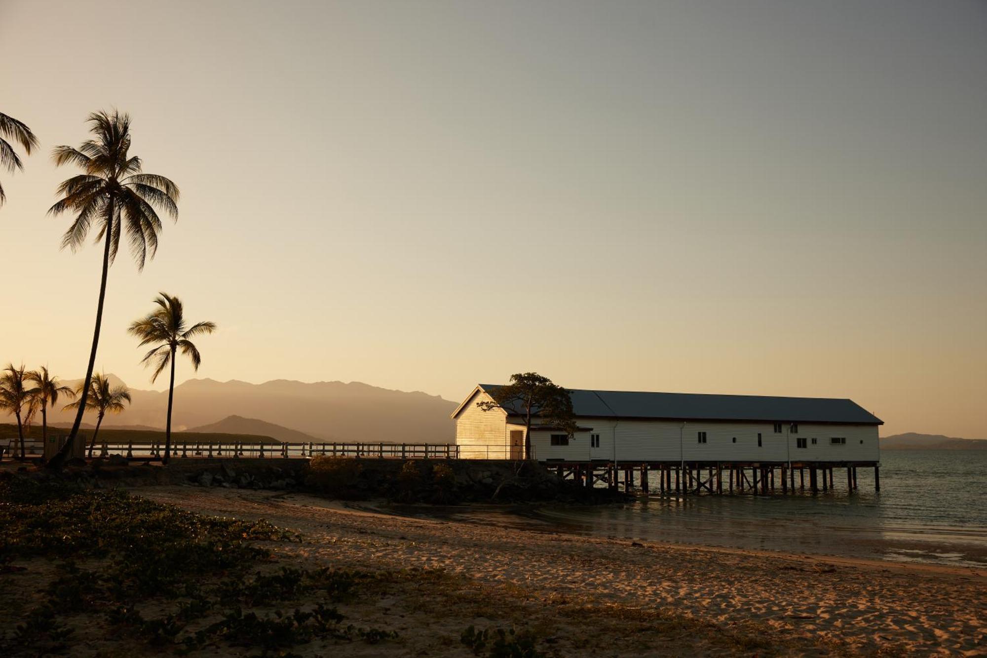 'the Edge' Unique Luxury Experience Port Douglas