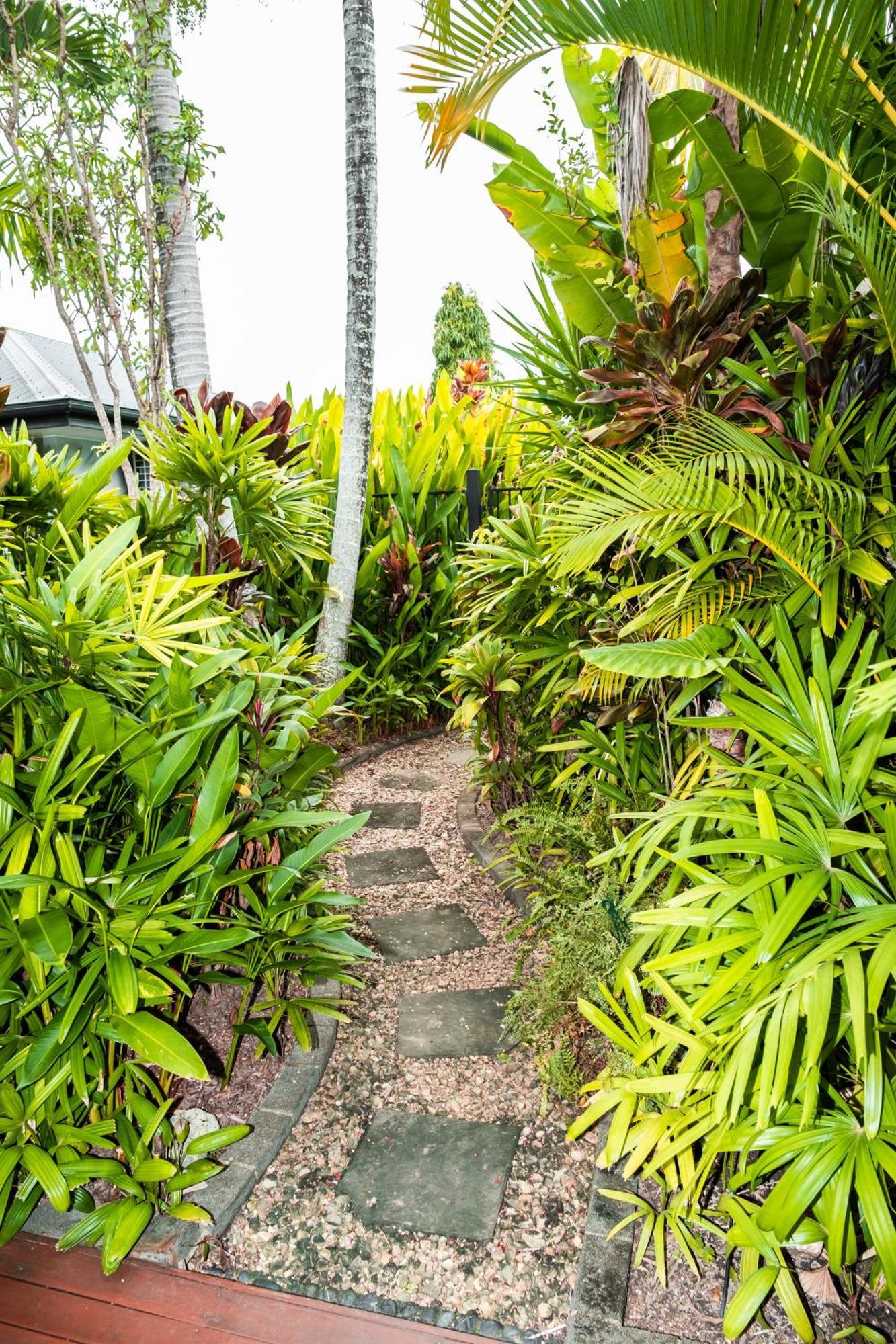Chez Brolga Holiday home Port Douglas