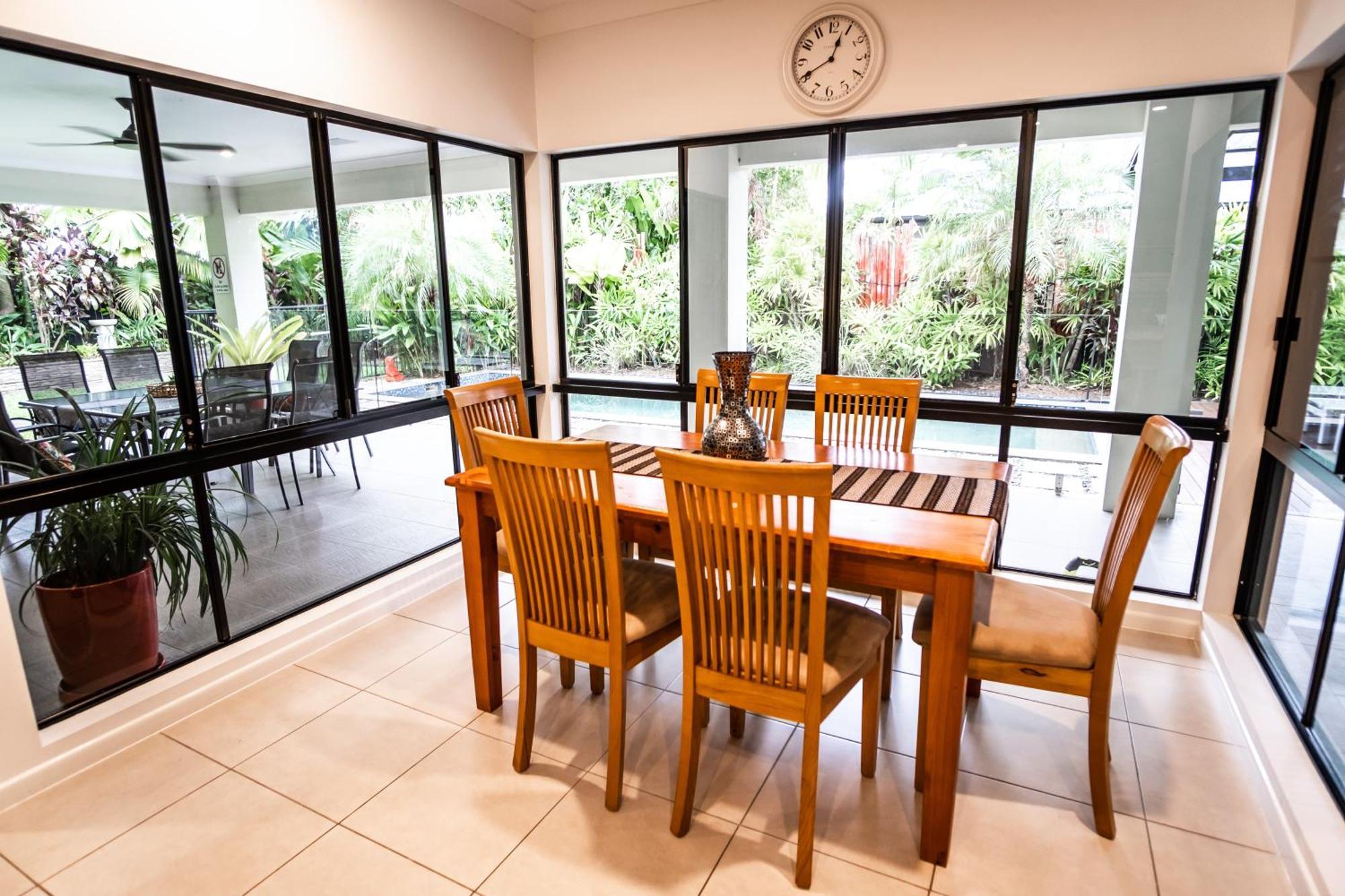 Chez Brolga Holiday home Port Douglas