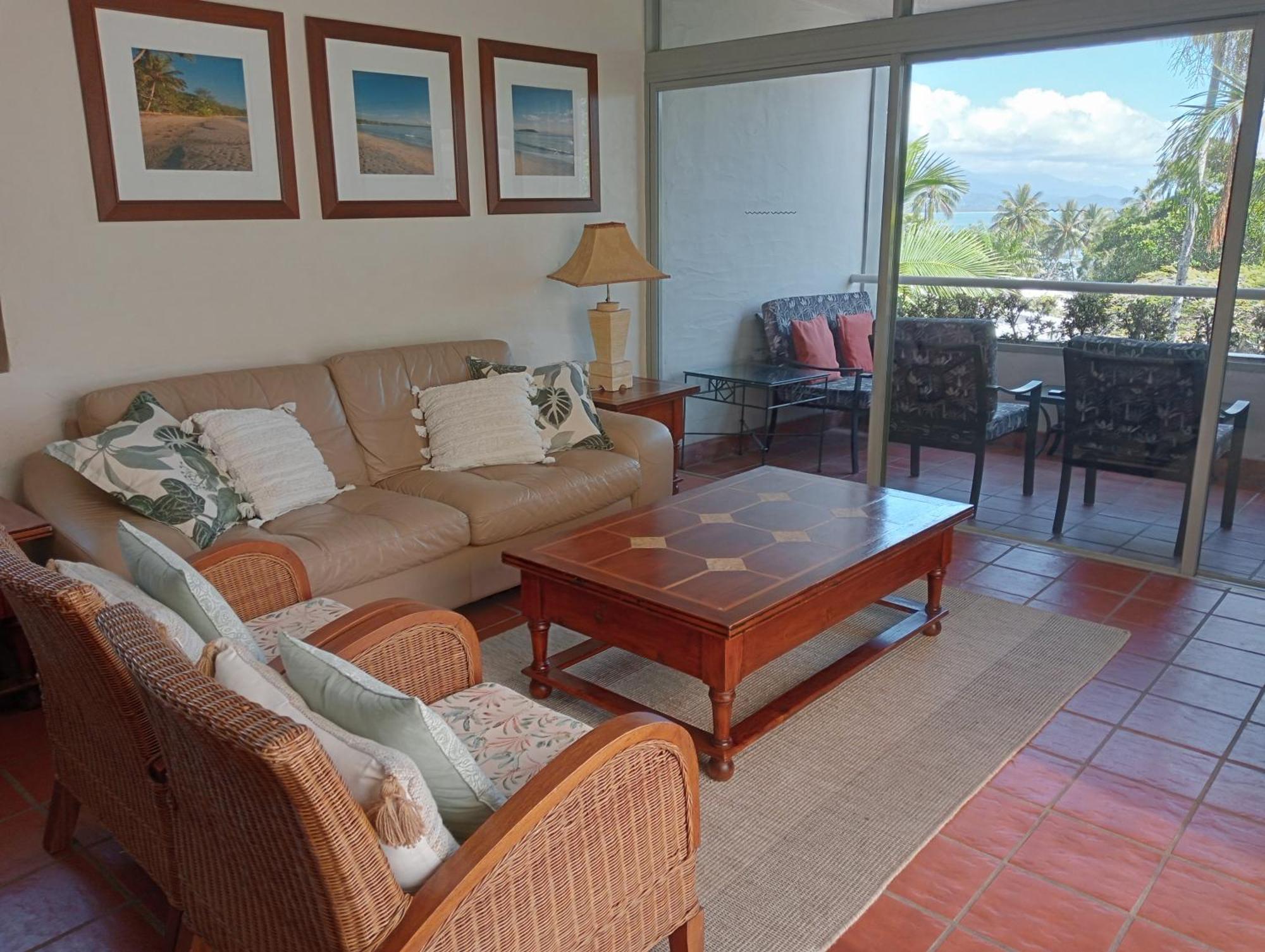 Aparthotel Club Tropical - Official Onsite Reception & Check In Port Douglas