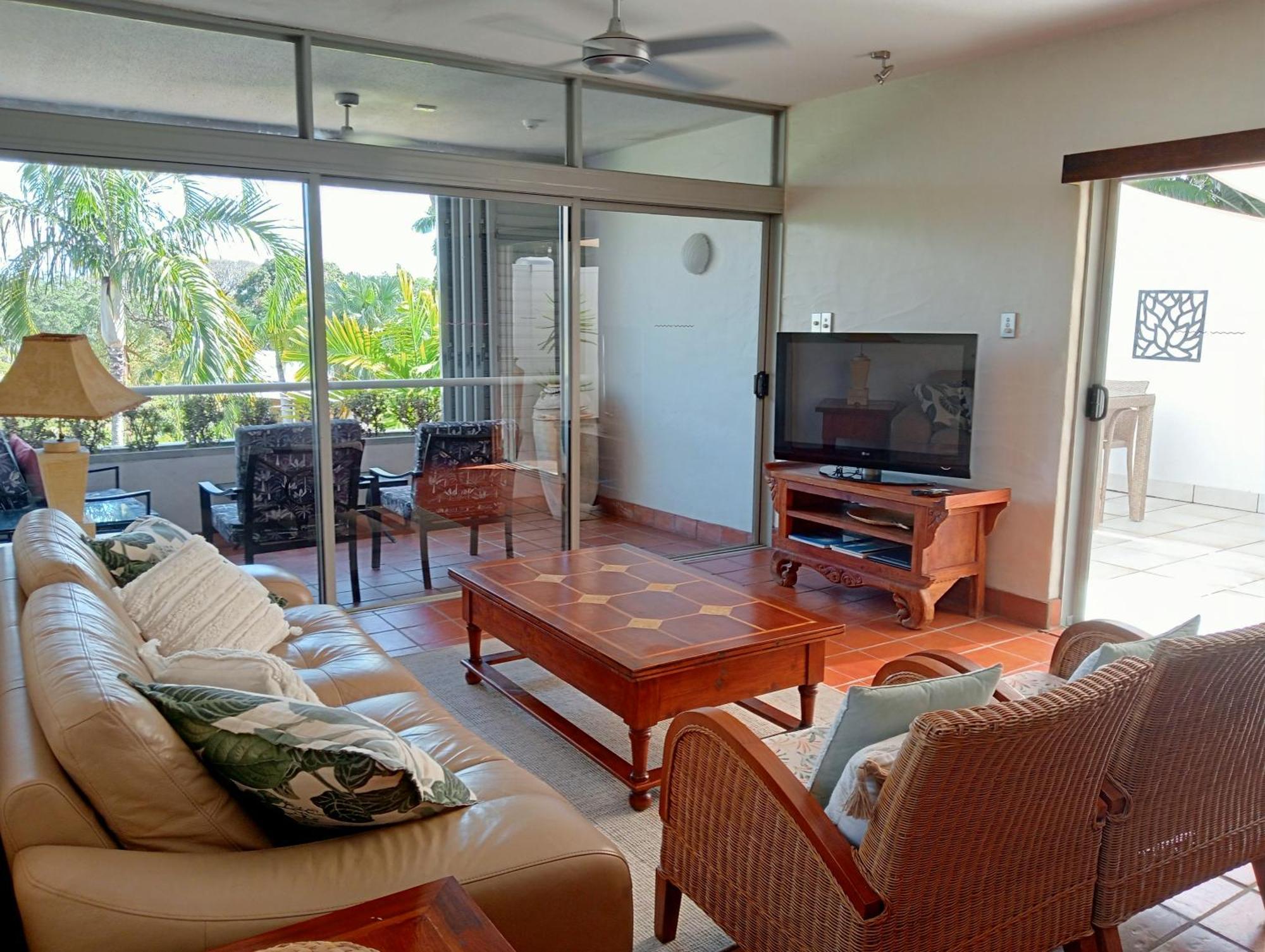 Club Tropical - Official Onsite Reception & Check In 4*
