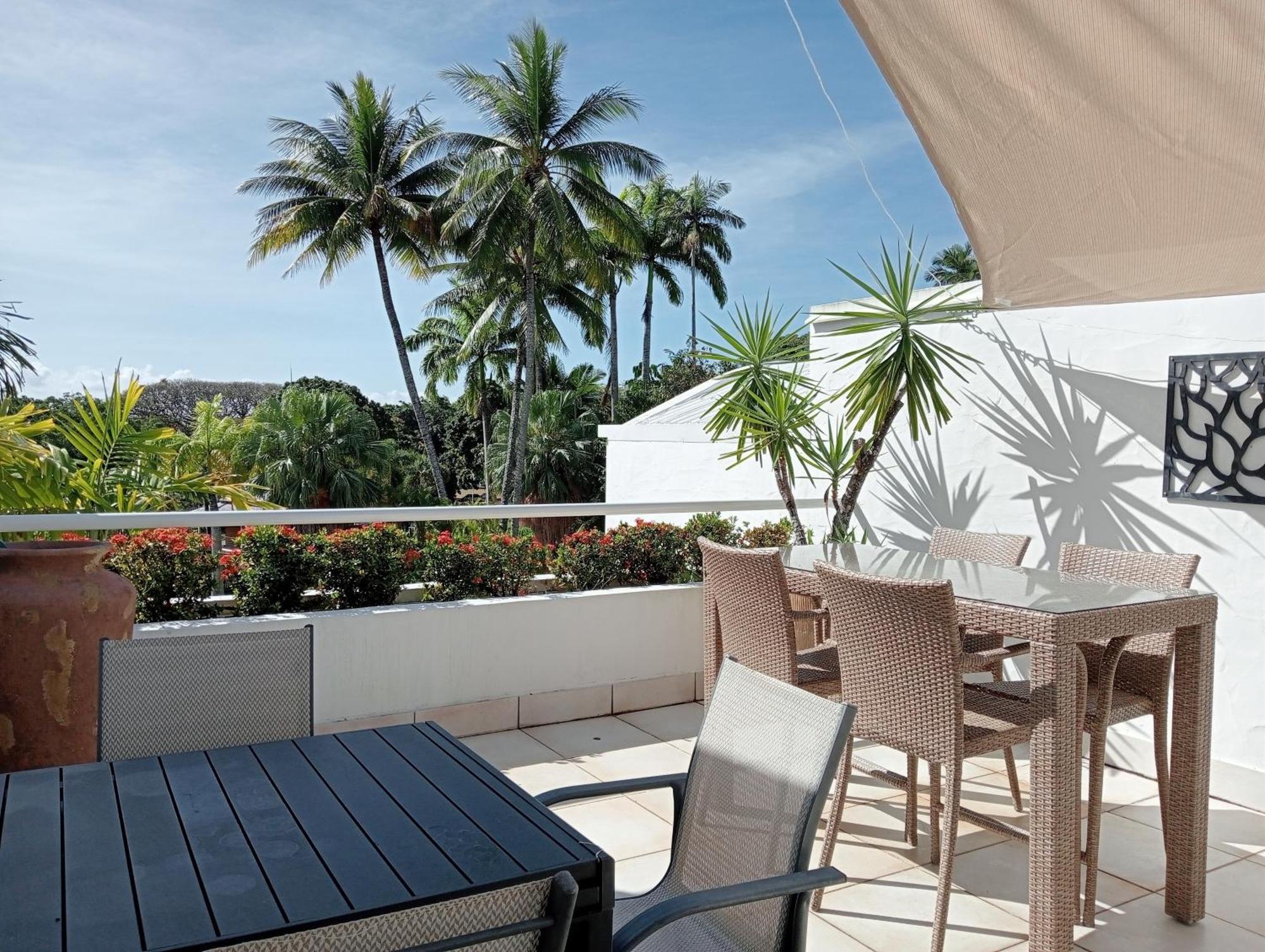 Club Tropical - Official Onsite Reception & Check In Aparthotel