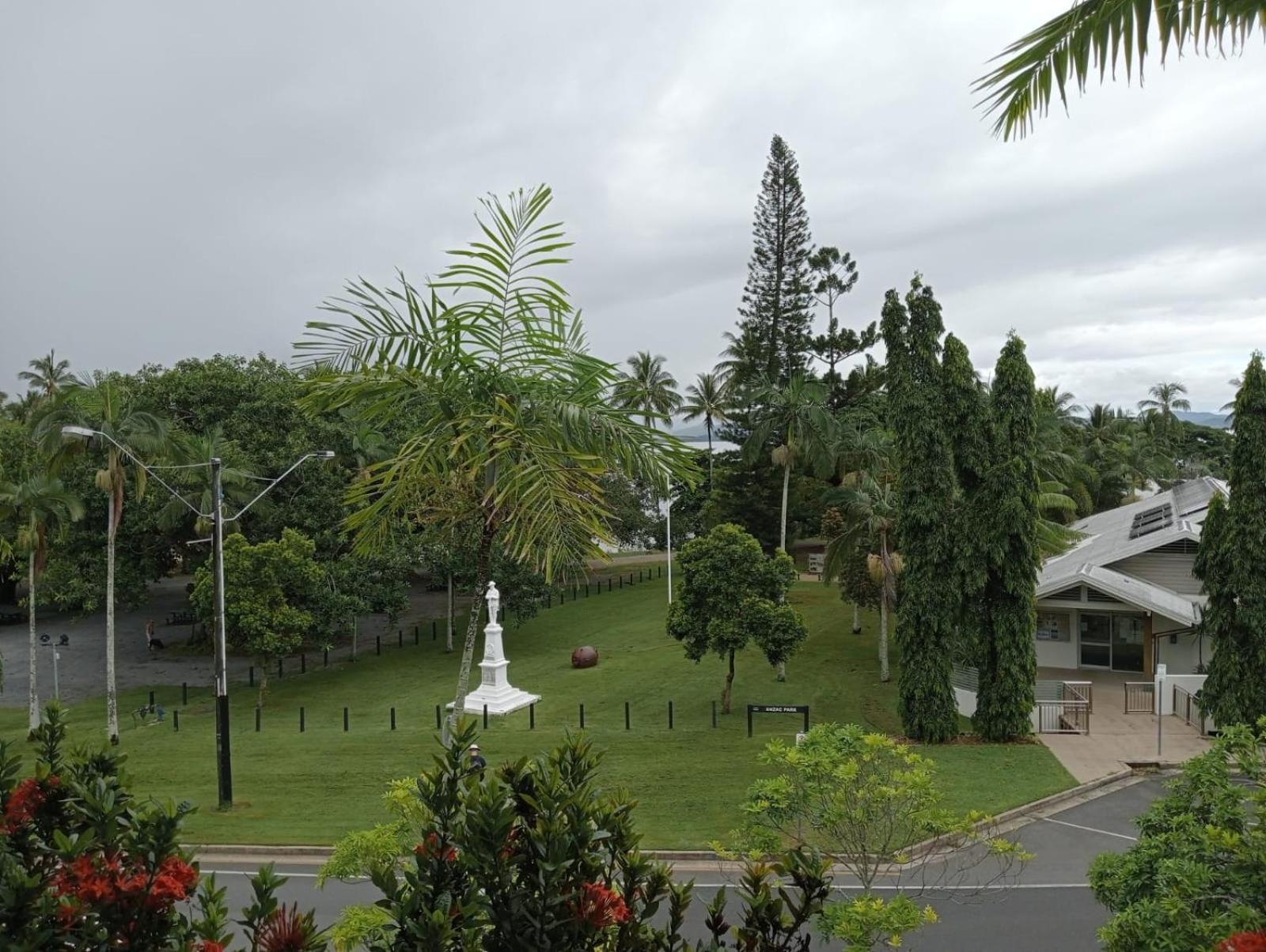 Club Tropical - Official Onsite Reception & Check In Aparthotel Port Douglas