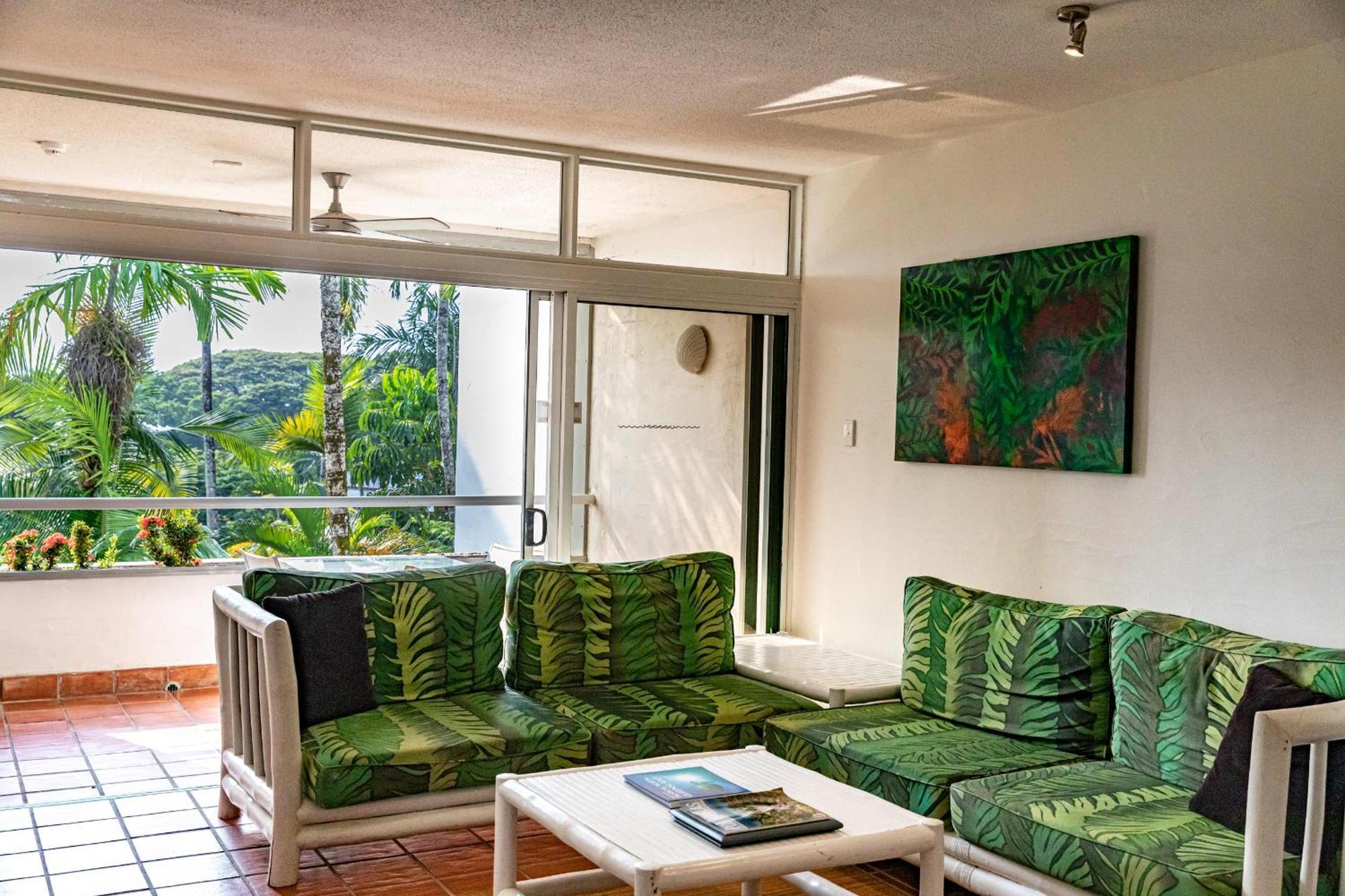 Club Tropical - Official Onsite Reception & Check In Port Douglas